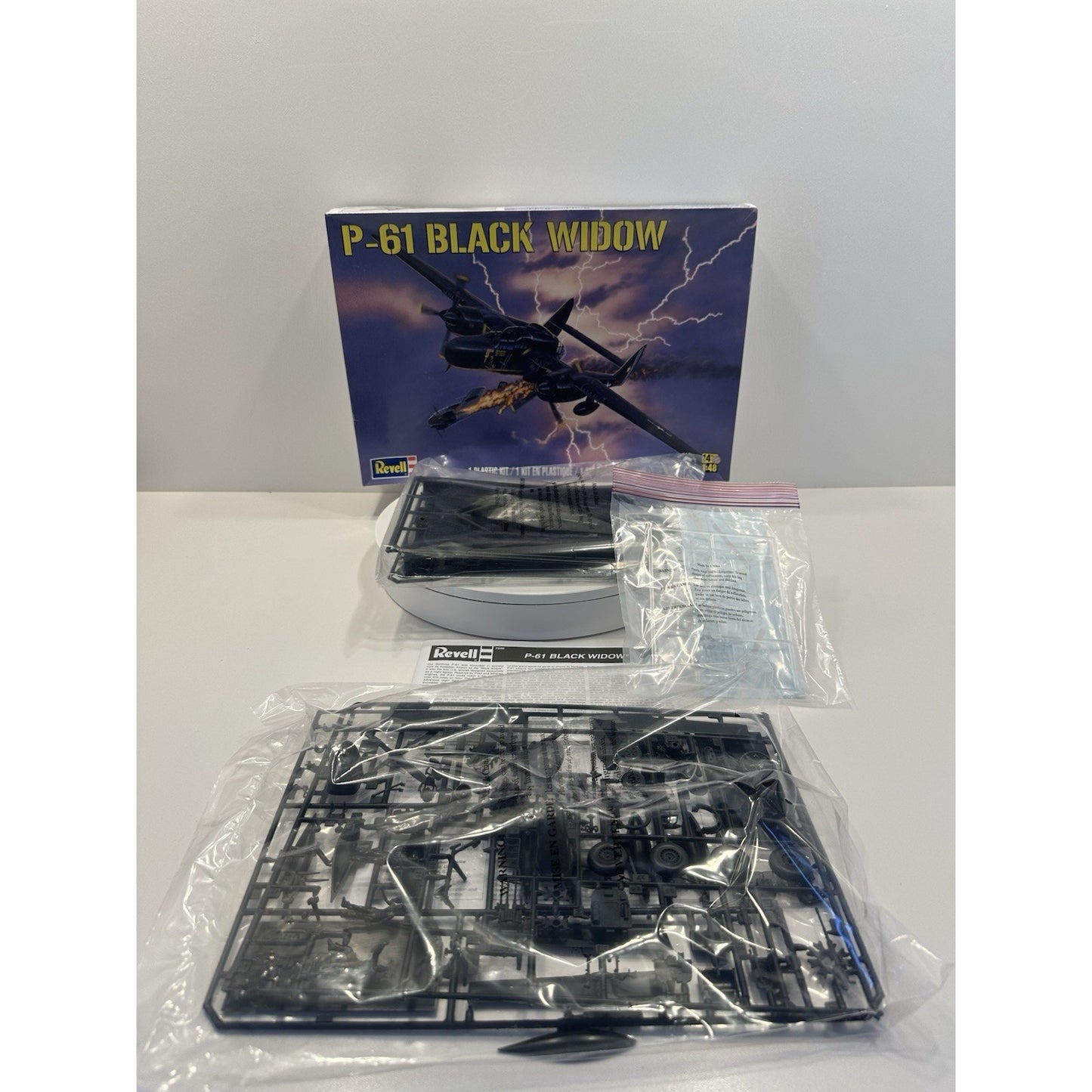 *NEW* Revell P-61 Black Widow Plastic Model Kit 85-7546