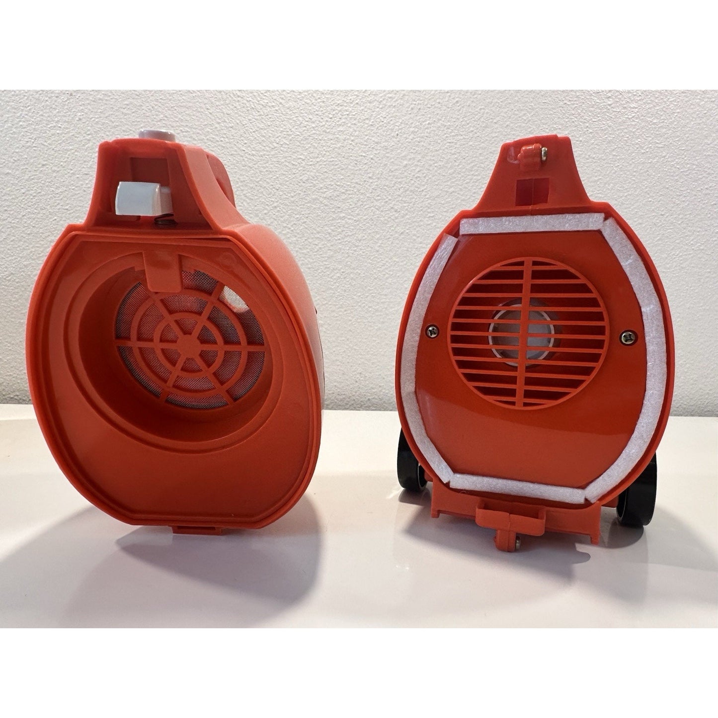 VINTAGE *NEW* In My Little House Battery Mini Vacuum Cleaner Toy Daewoo