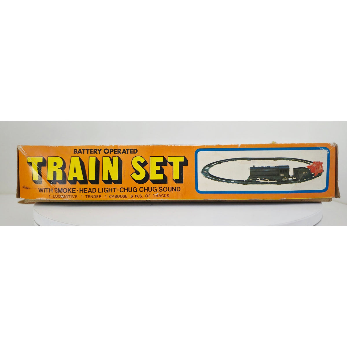 VINTAGE *NEW* 19XX Battery Operated Train Set