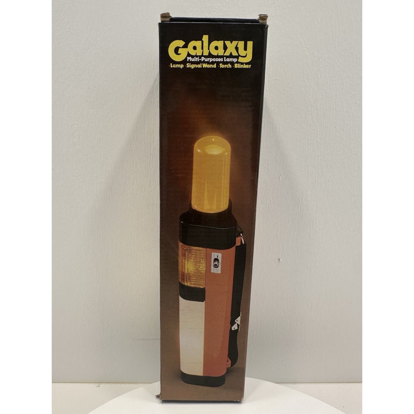 VINTAGE *NEW* 1970's GALAXY Multi-Purpose Lamp Emergency Signal Wand Torch Blinker