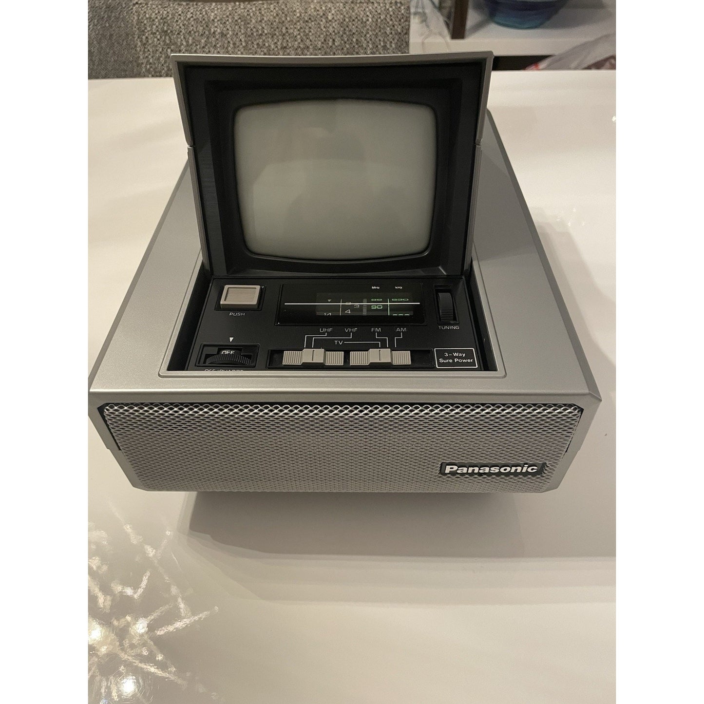 VINTAGE *NEW* '81 Panasonic TR-5050P Portable Popup TV Radio AM/FM RARE!!