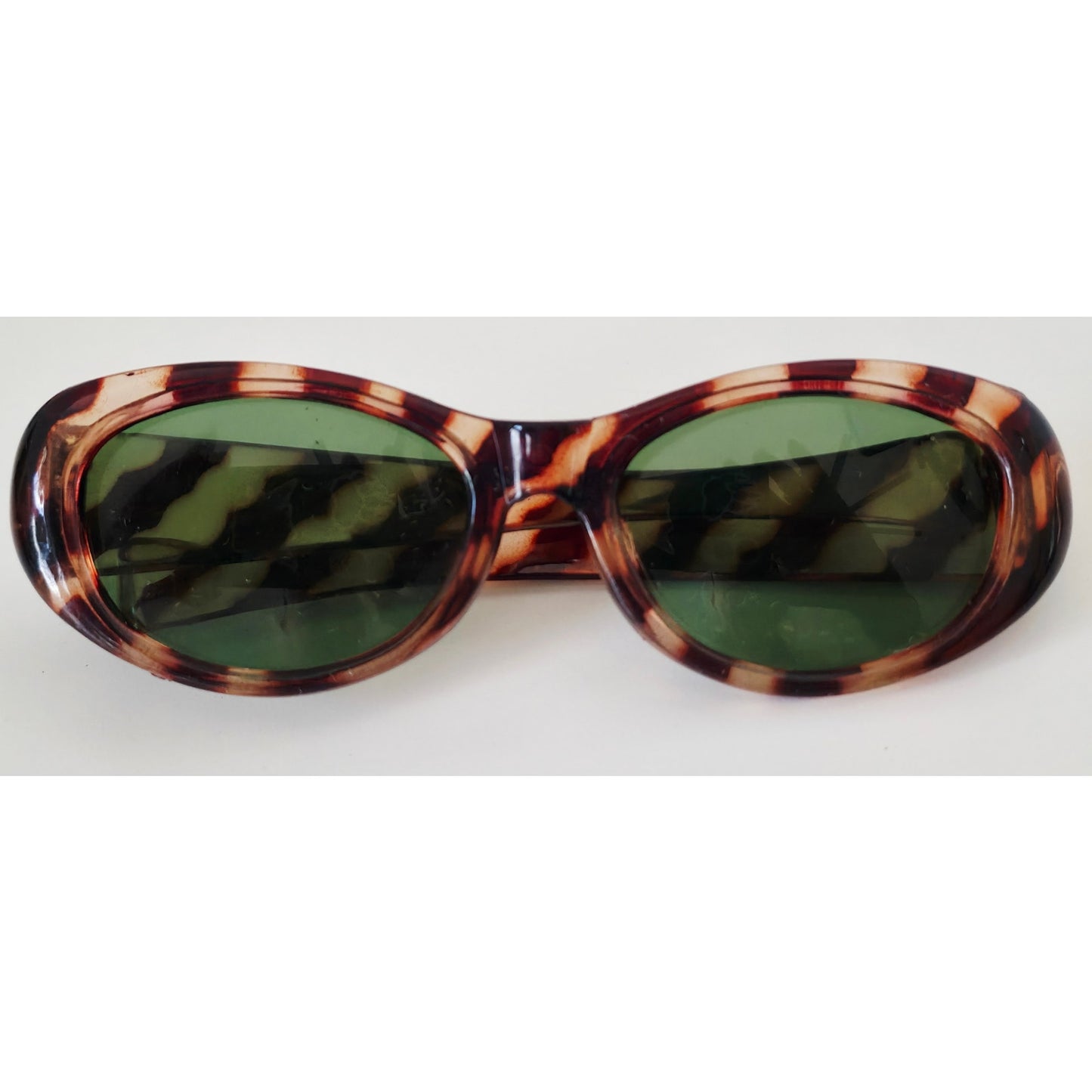VINTAGE *NEW* 1970's Glam Unisex Tortoise Frame with Green Lens Sunglasses