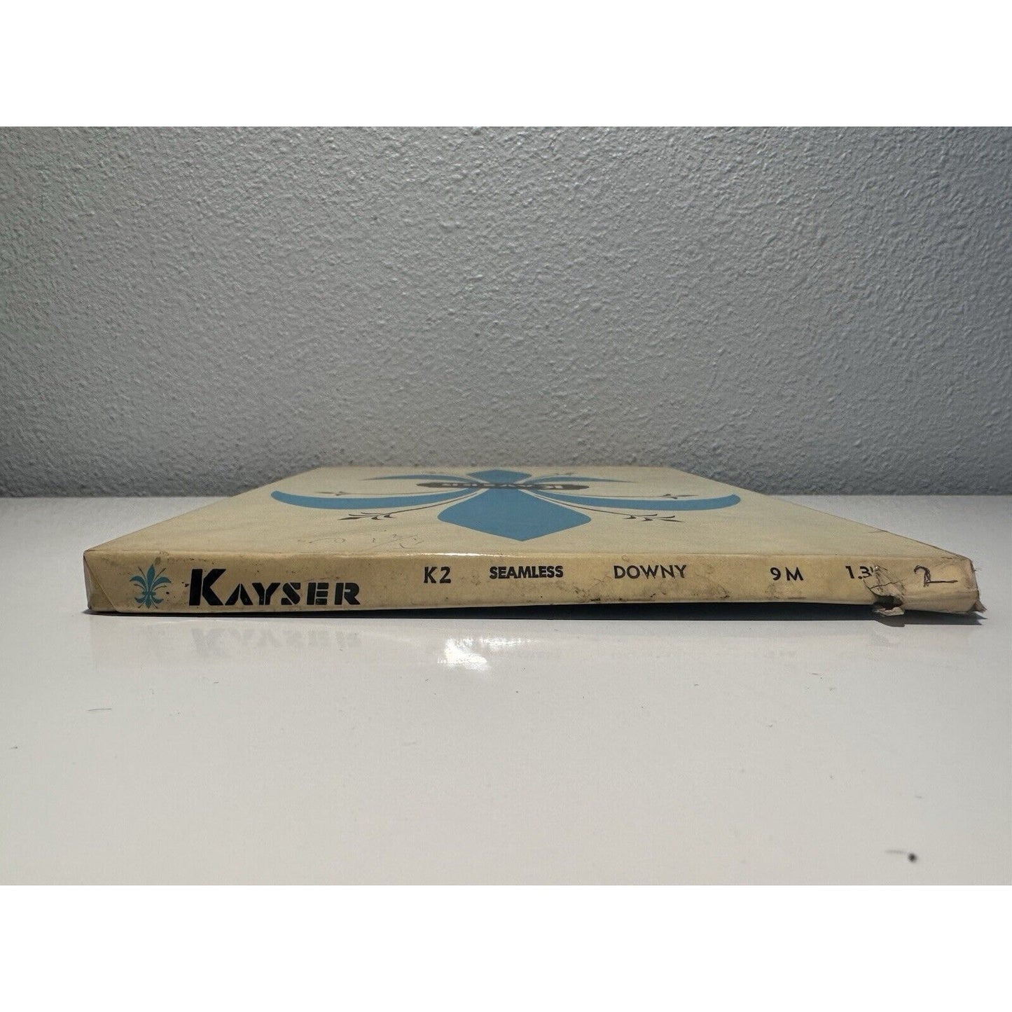 VINTAGE *NEW* Kayser Hosiery-Seamless-Downy Sz9M X 2
