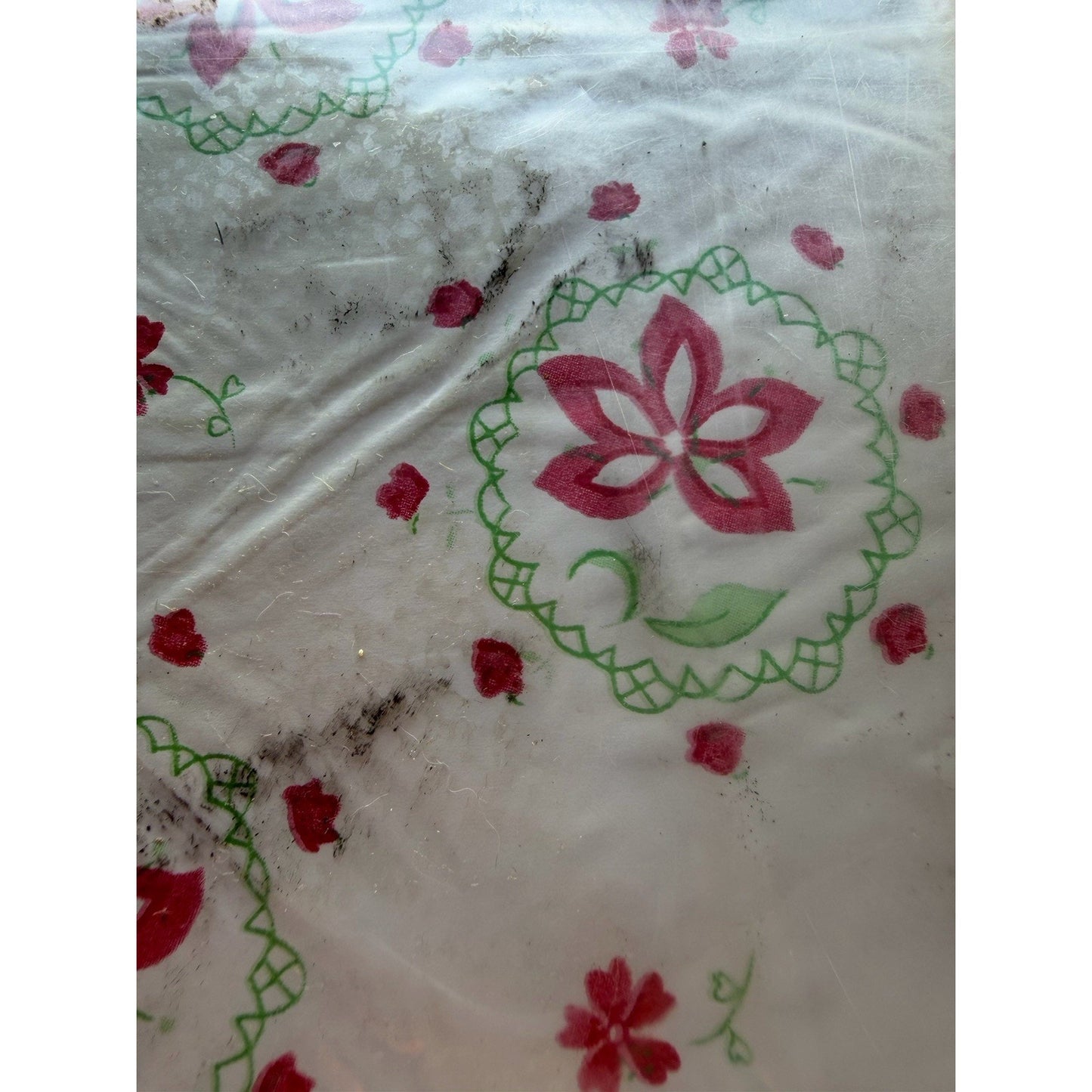 VINTAGE *NEW* 1960's Heavyweight Plastic 52" X 52" Tablecloth USA