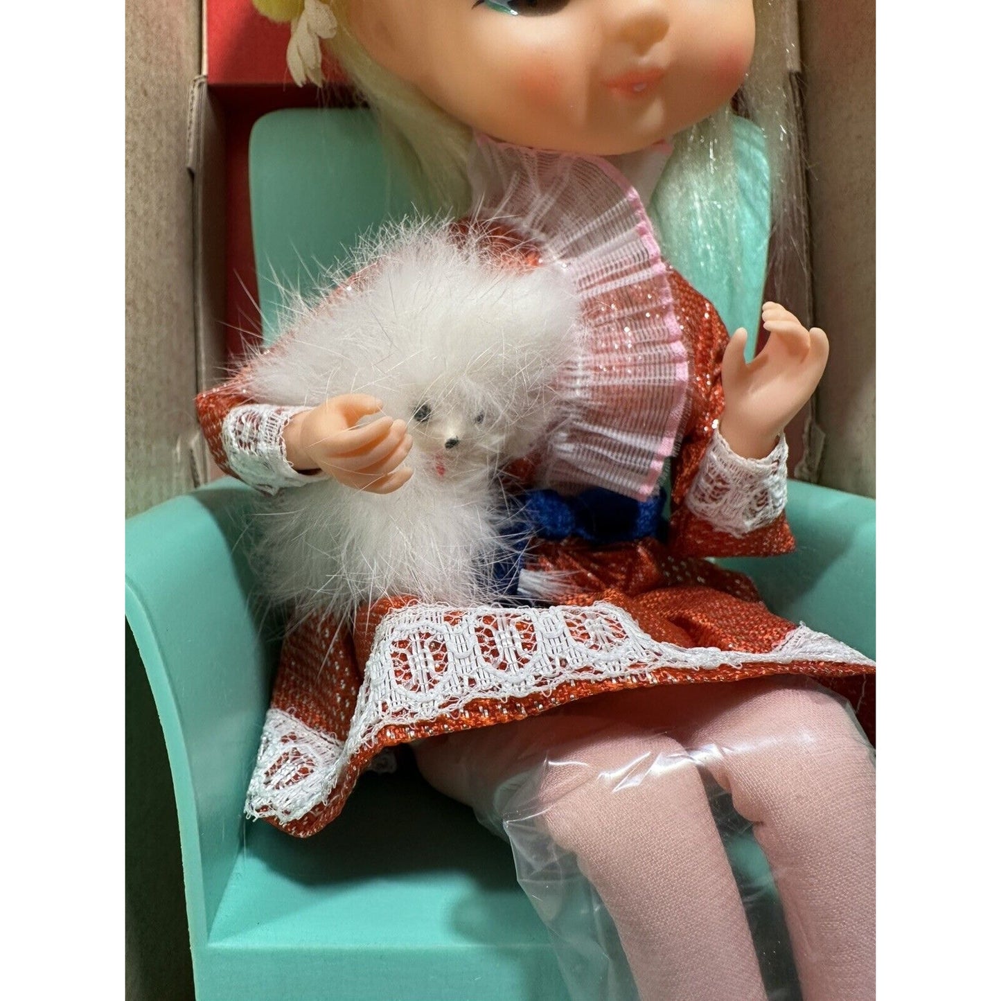 VINTAGE *NEW*1960's Jaymar Musical Revolving Doll w/Jewelry Box