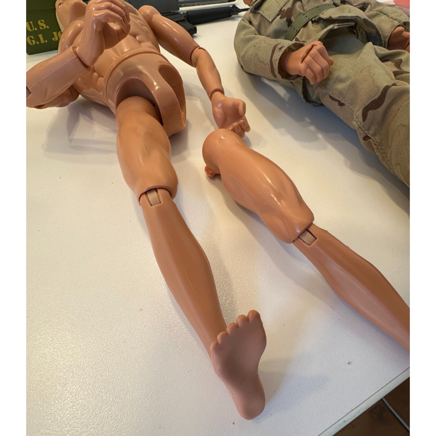 VINTAGE GI Joe Action Figures & Accessories in 1998 Collectable Tin