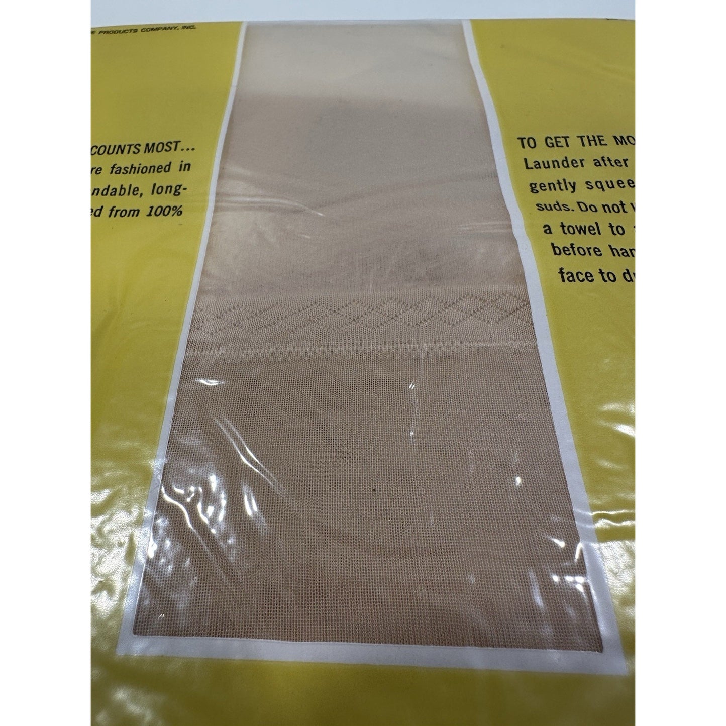 VINTAGE *NEW* 1950's Hosiery Seamless Mesh-Off White Sz 8.5 X 3