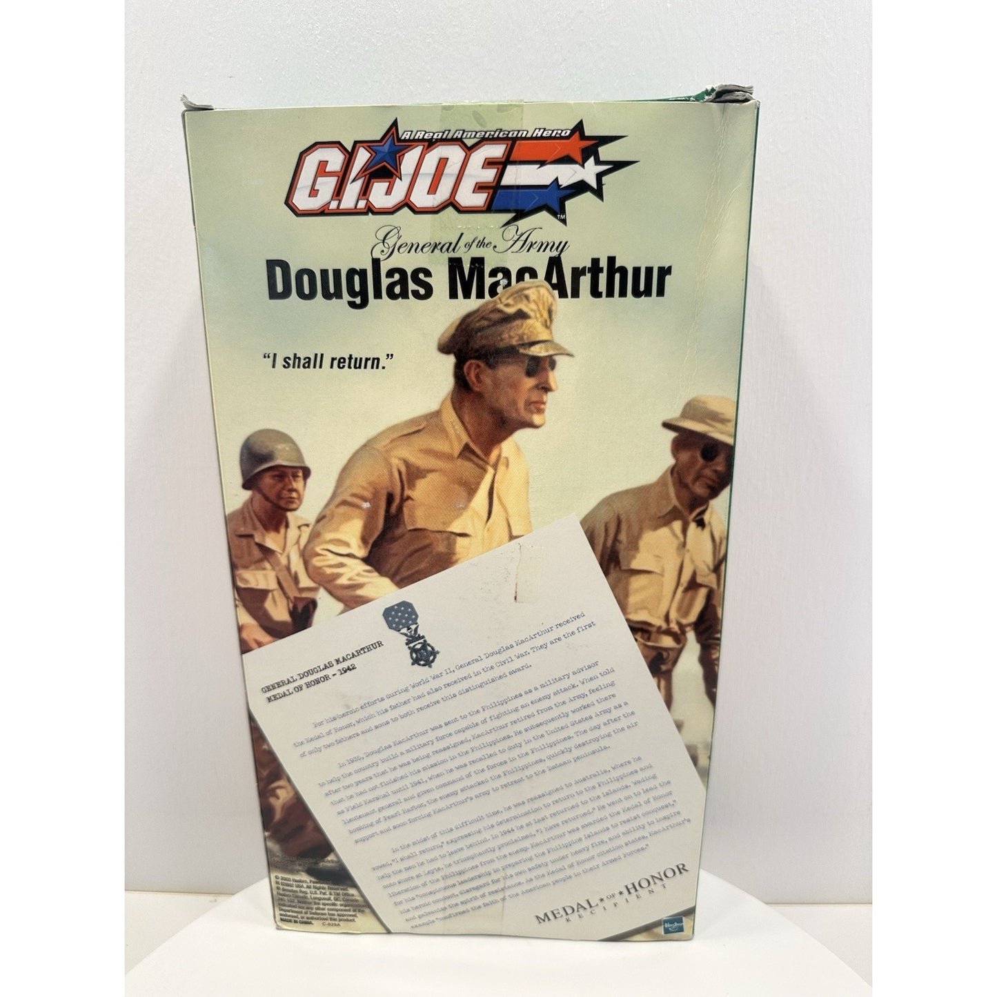 VINTAGE *NEW* GI Joe General Douglas MacArthur Metal of Honor Action Figure