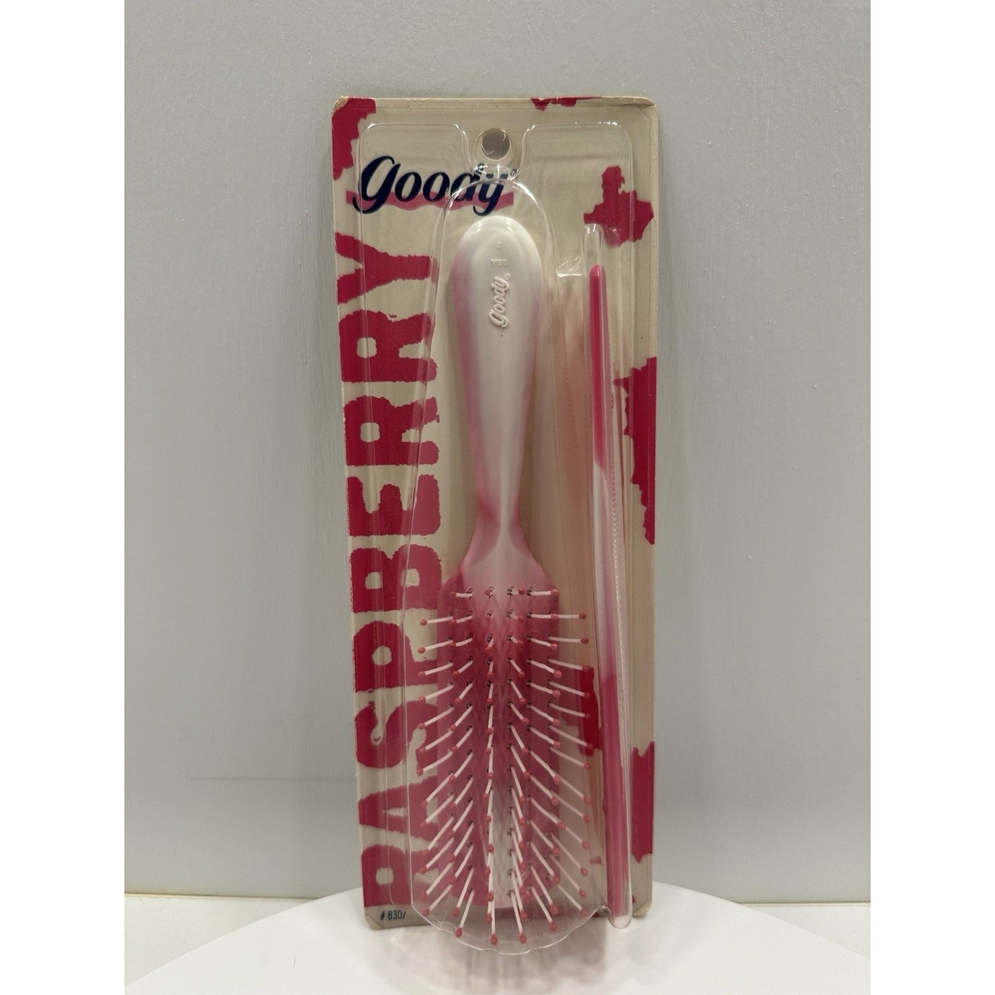 VINTAGE *NEW* 1990 Goody Brush & Comb Raspberry Matching Set