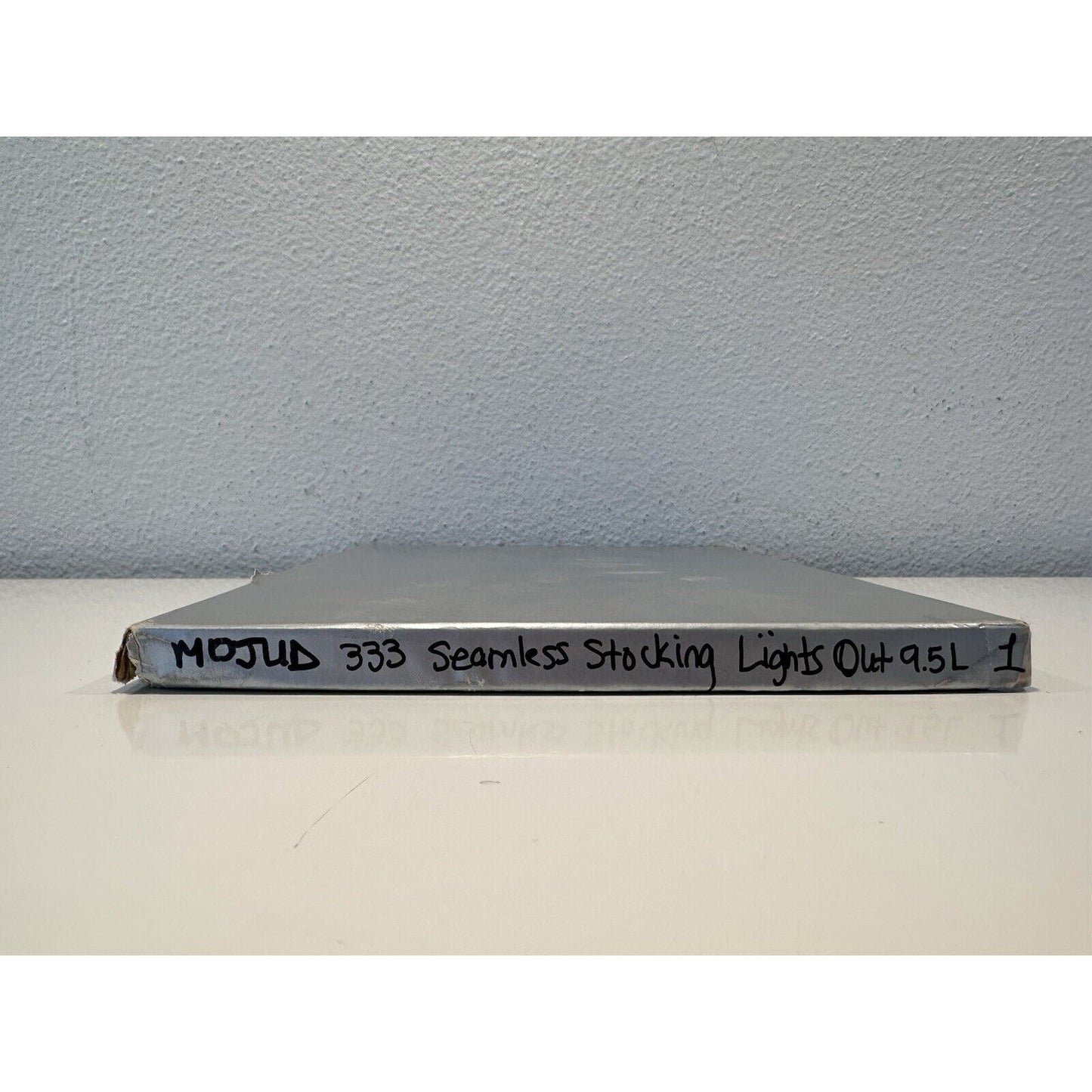 VINTAGE *NEW* MOJUD Hosiery-Seamless Supreme-Lights Out-1 Pair Sz9.5L