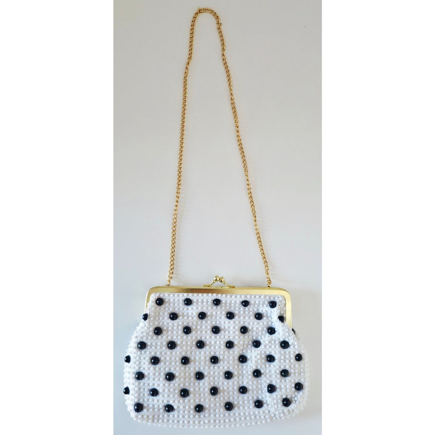 VINTAGE *NEW* 1950's White and Black Beaded Clutch Purse with Gold Chain