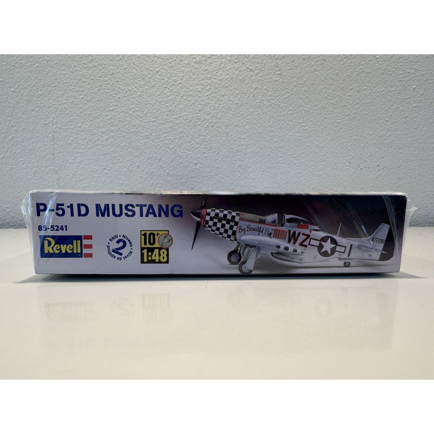 VINTAGE *NEW* Revell P-51D Mustang 85-5241 1998 1:48 Scale Model Kit Hobby Plane