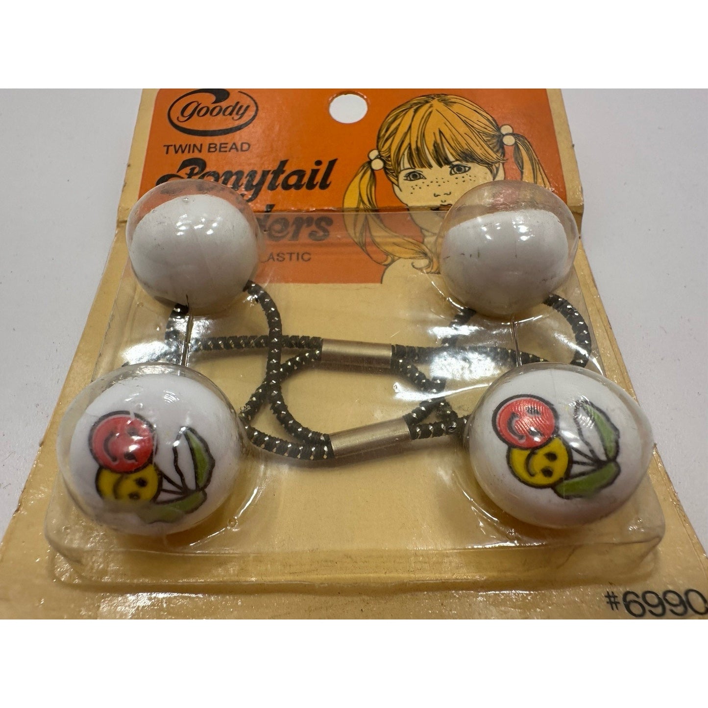 VINTAGE *NEW* 1975 Goody 6990 Twin Bead Ponytail Holders with Cherries