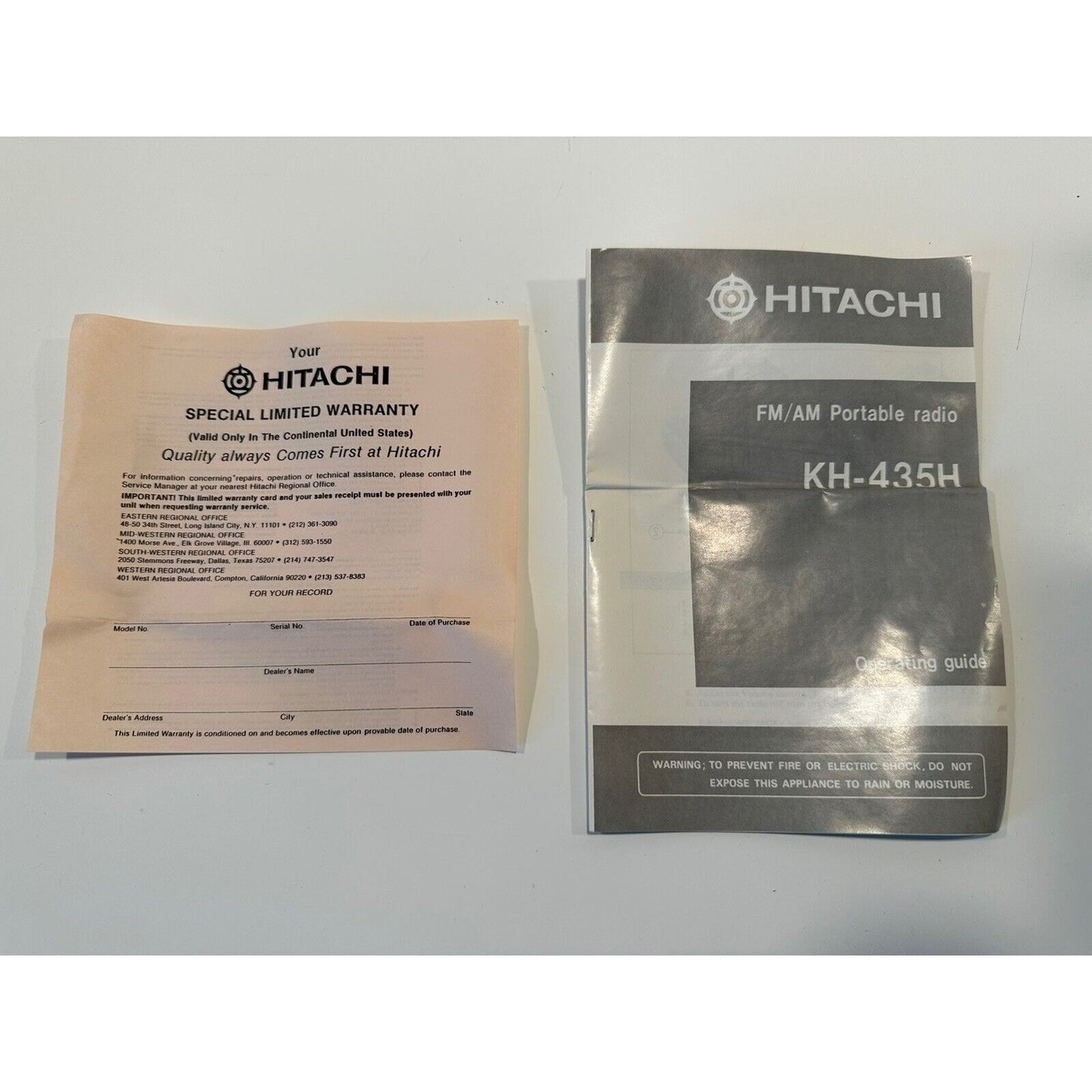 VINTAGE *NEW* 1970's Hitachi Model KH-435H AM/FM Portable Transistor Radio