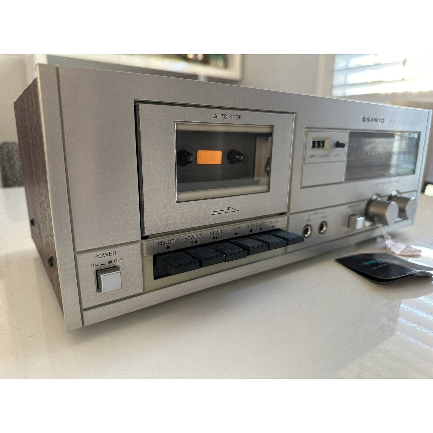 VINTAGE *NEW* Sanyo Model RD-8 Simulated Wood Stereo Cassette Deck
