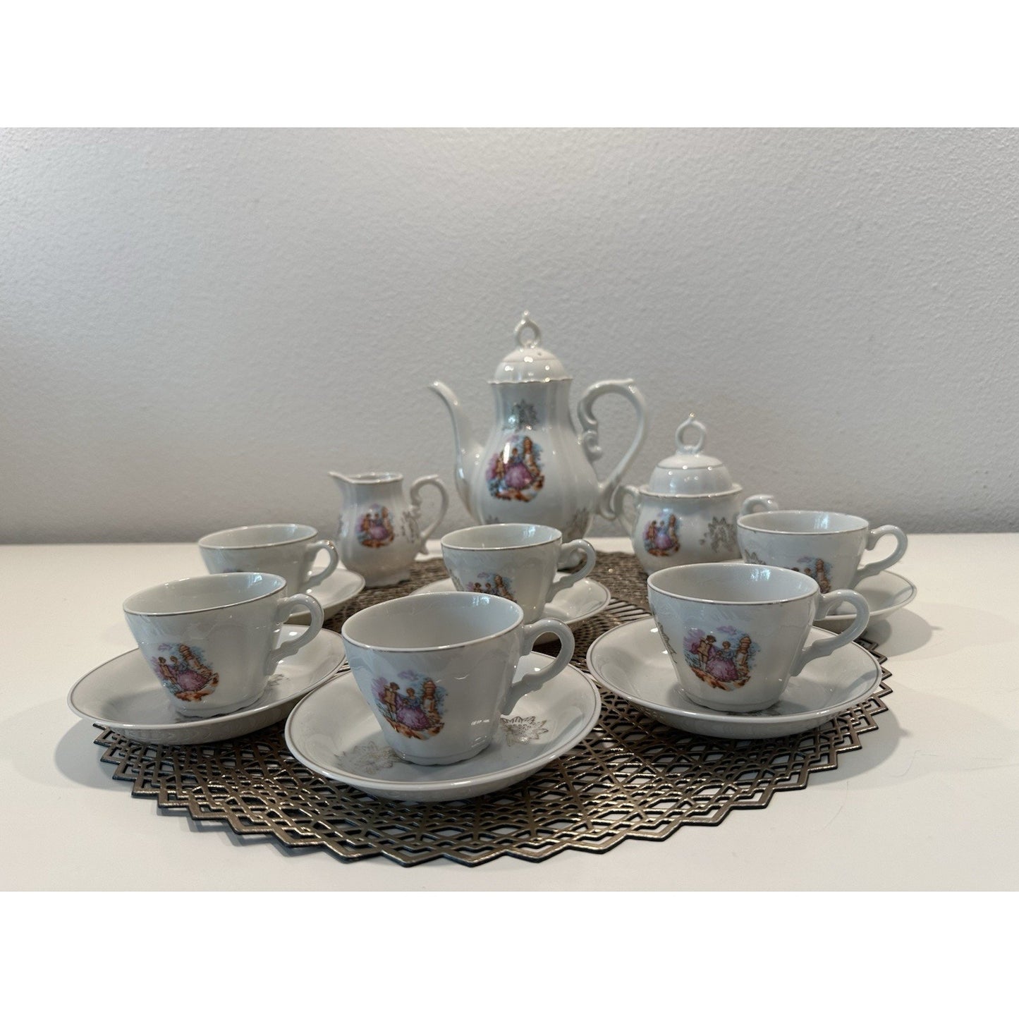 VINTAGE *NEW* 1960's 17 pc German Tea Set w/ Musical Tea Pot, Sugar, Creamer