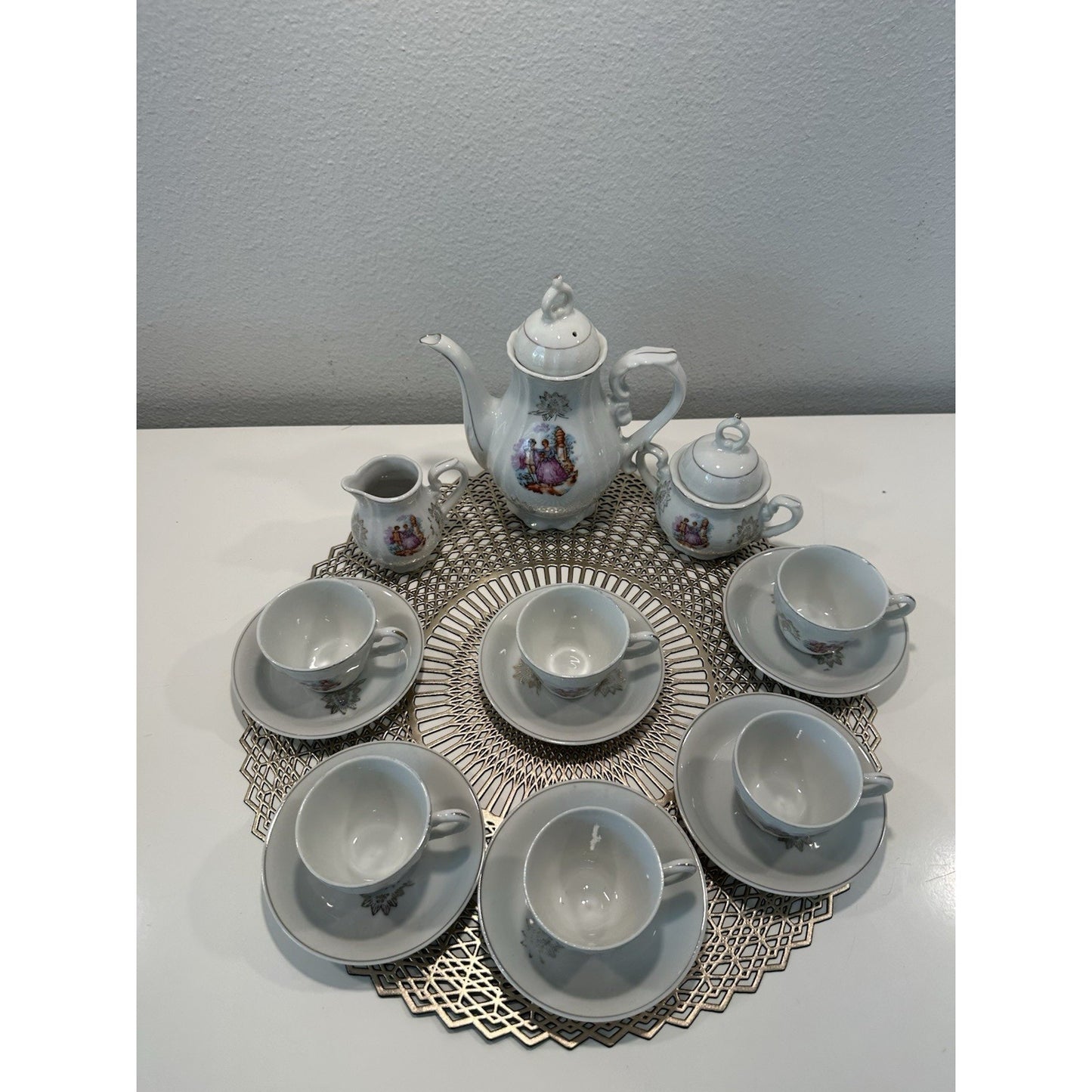 VINTAGE *NEW* 1960's 17 pc German Tea Set w/ Musical Tea Pot, Sugar, Creamer