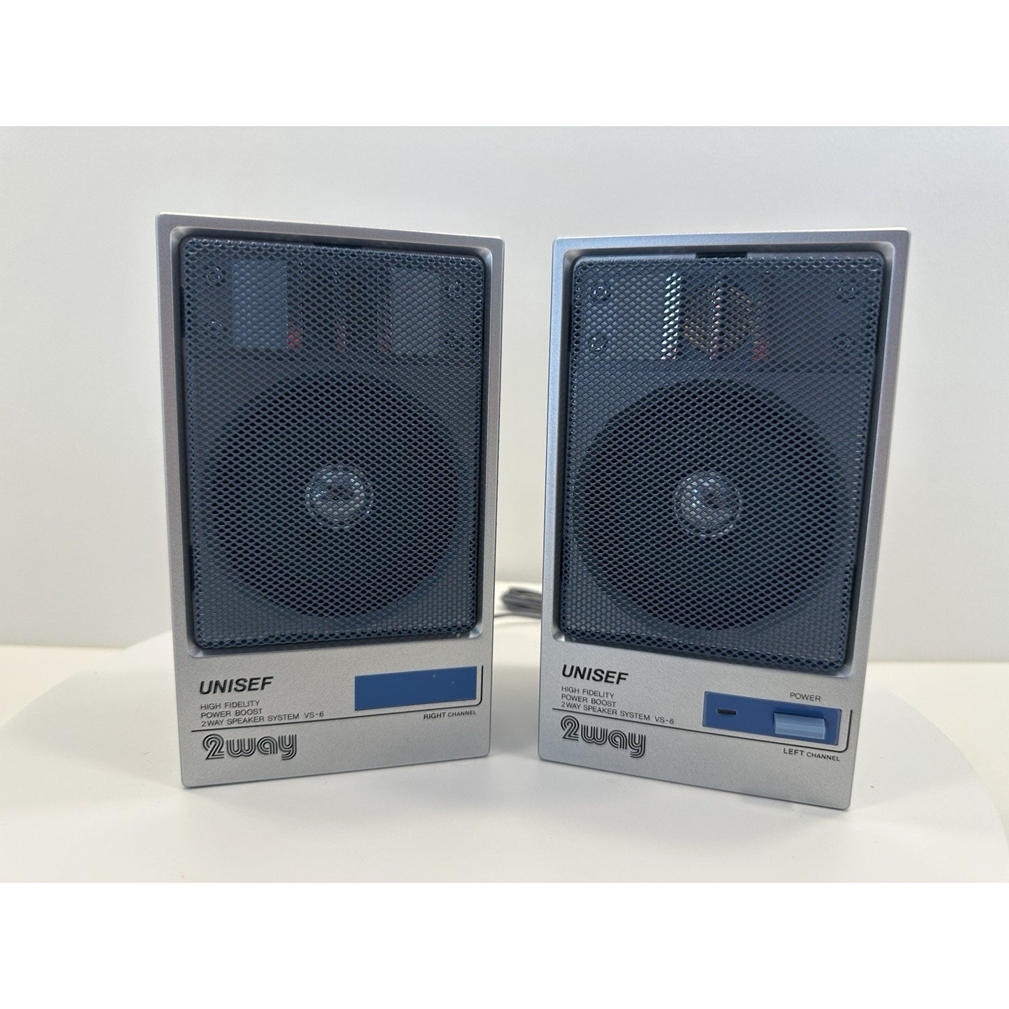 VINTAGE *New* UNISEF VS-6 Power Boost Micro Personal HiFi Speaker System Set