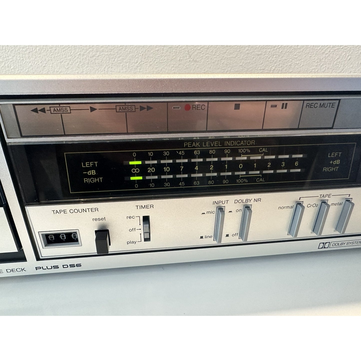 VINTAGE *NEW* Sanyo Plus D56 Stereo Cassette Deck led