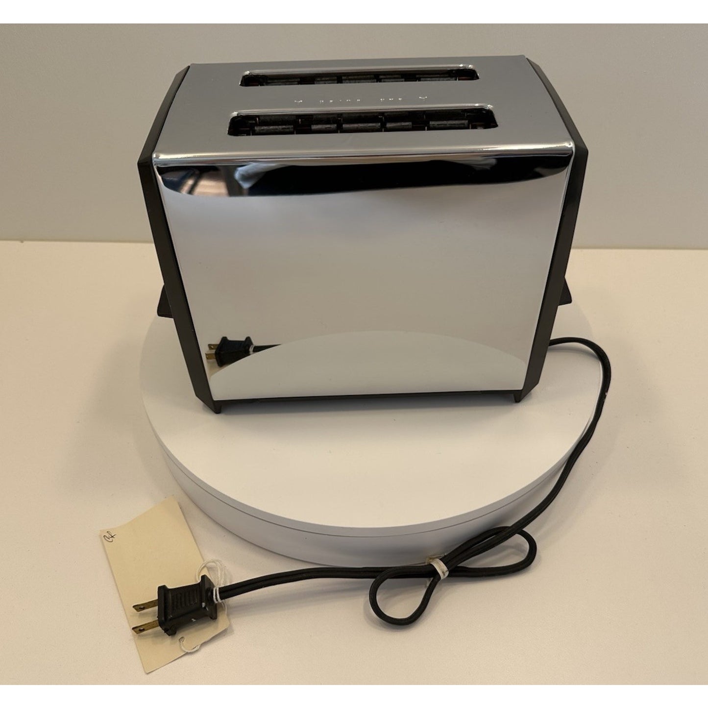 VINTAGE *NEW* 1980's Proctor Silex 2-Slice Toaster Chrome/Black USA