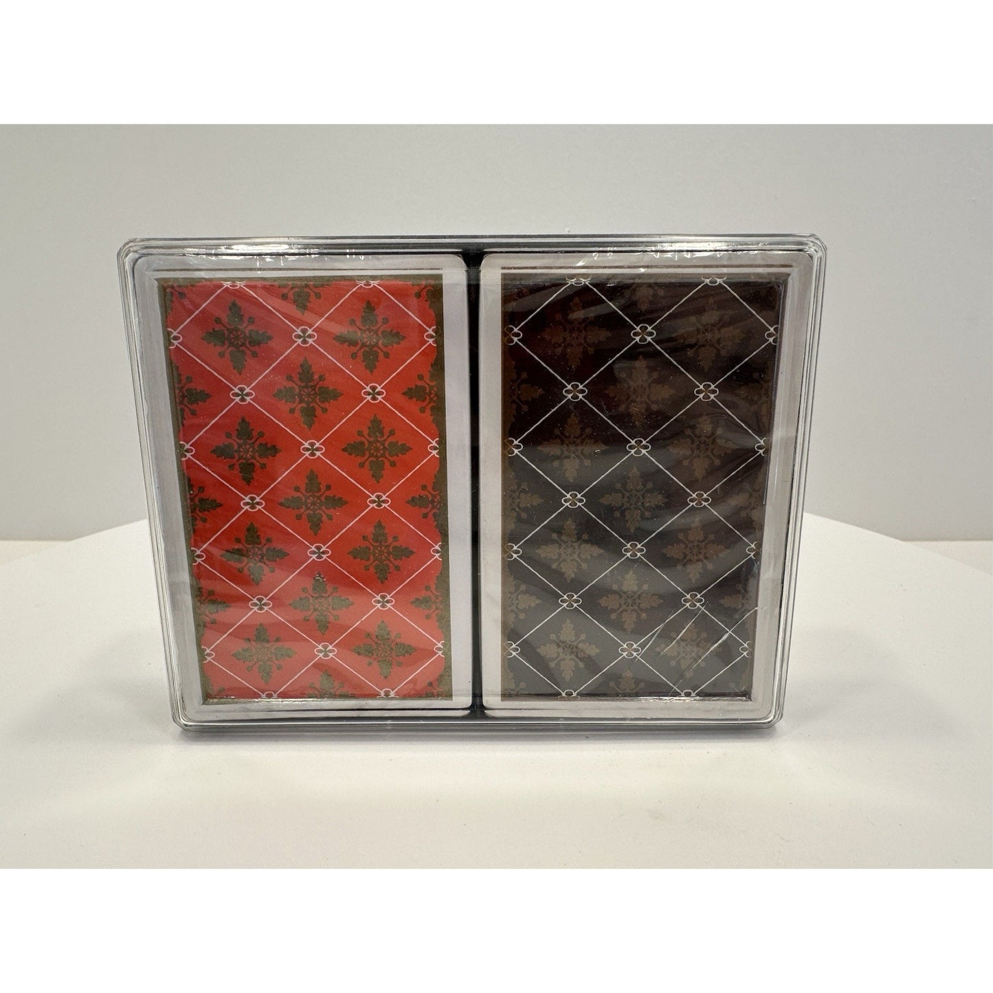 VINTAGE *NEW* 1970's Royal Washable Plastic Playing Cards Double Deck Sealed