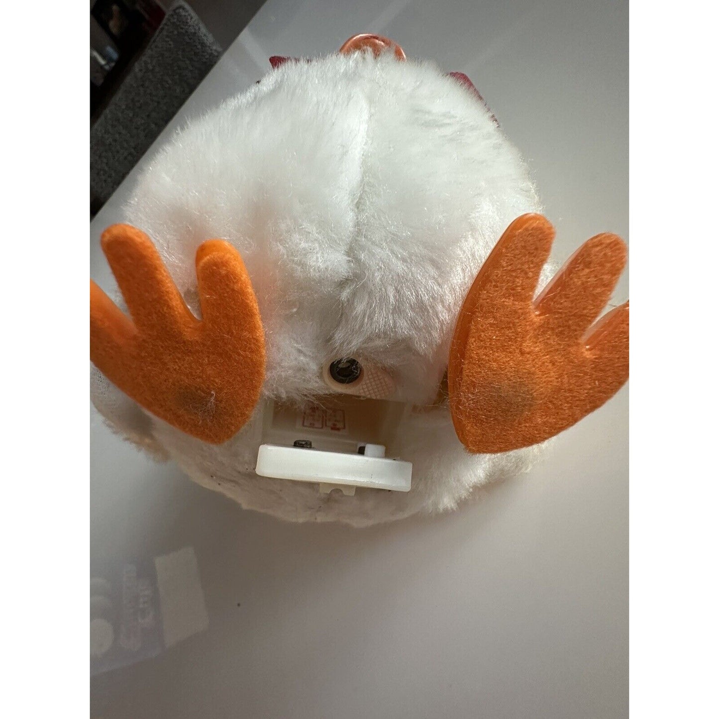 VINTAGE *NEW* Cute Chicken Electronic Plushy Toy with Beak