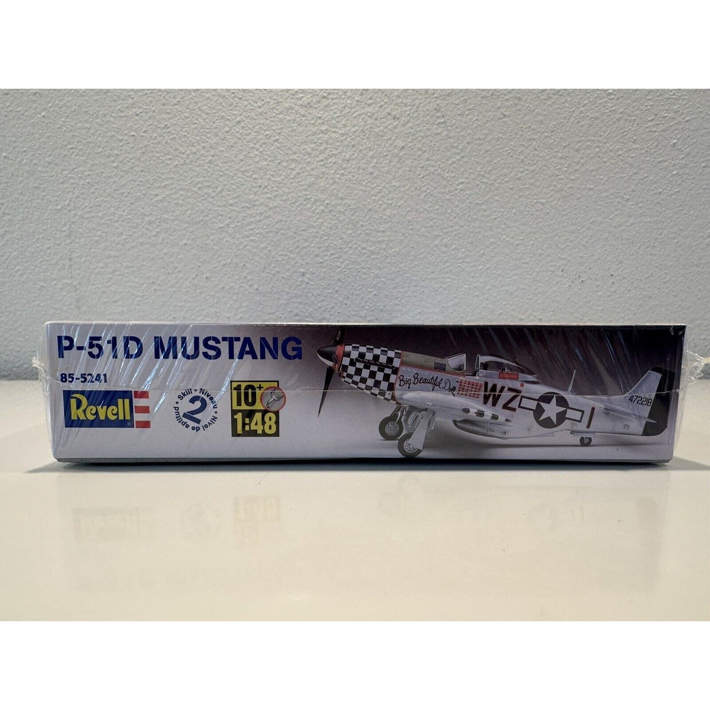 VINTAGE *NEW* Revell P-51D Mustang 85-5241 1998 1:48 Scale Model Kit Hobby Plane