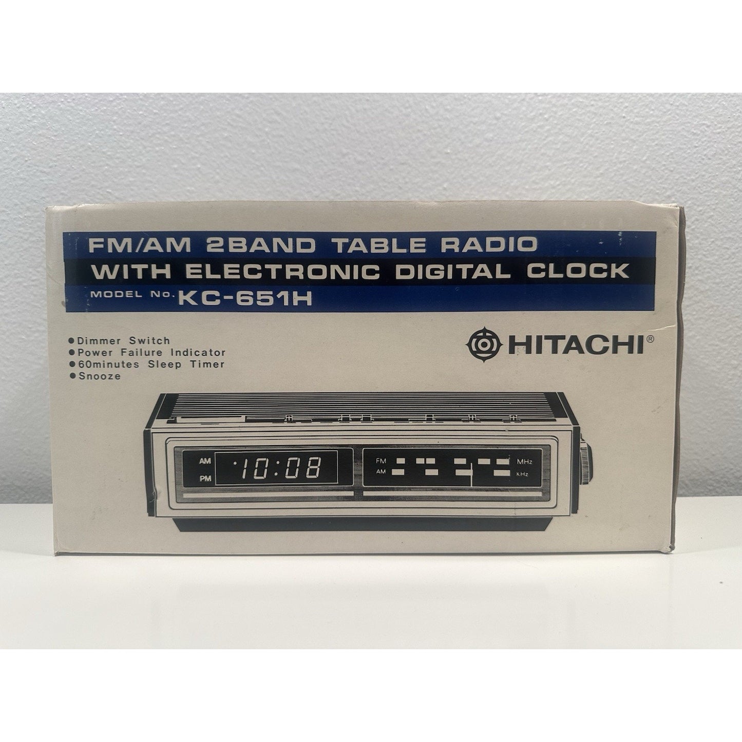 VINTAGE *NEW* 1980's Hitachi KC-651H Am/Fm 2-Band Table Radio w/Digital Clock