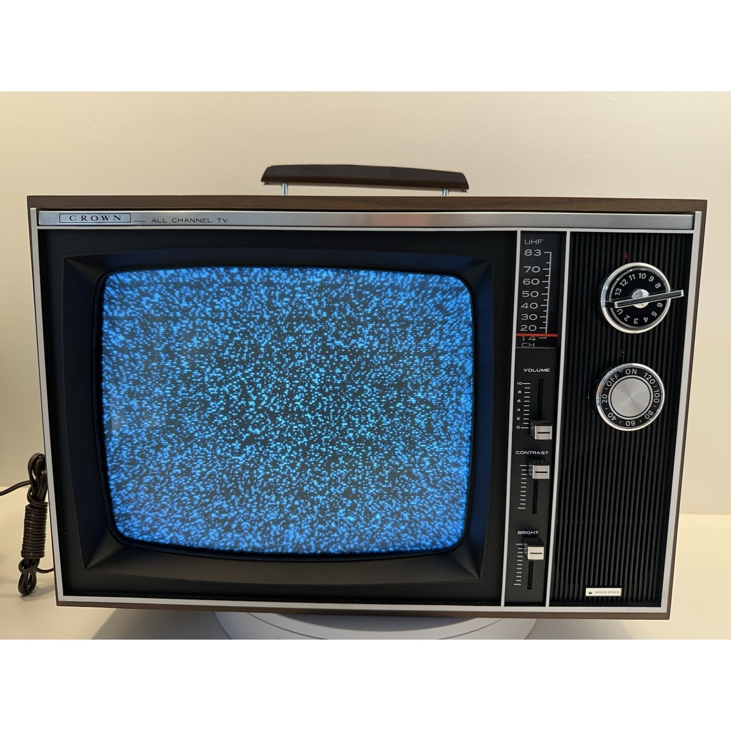 VINTAGE *PRISTINE* 1970's Crown #14TV-401 Television Japan