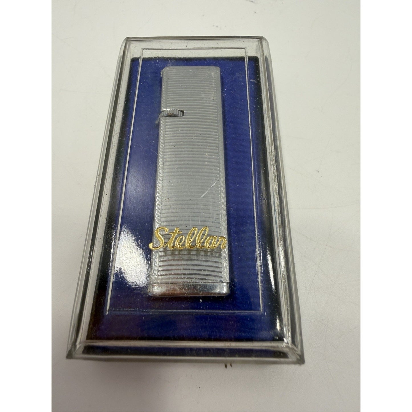 VINTAGE *NEW* 1950's Stellar Silver Textured Super Lighter