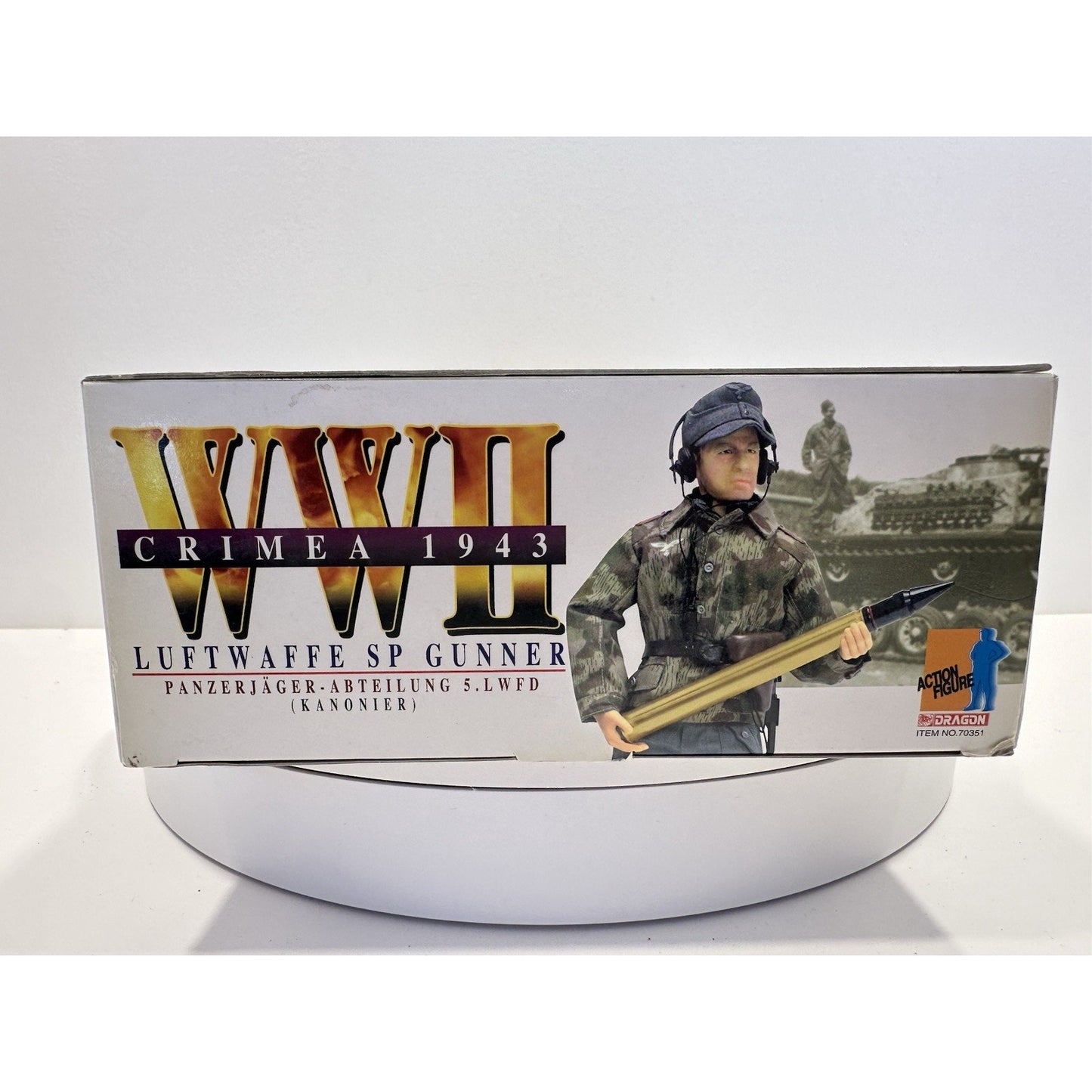 VINTAGE *NEW* Dragon WWII "Werner Bloch* Crimea 1943 Panzer Action Figure