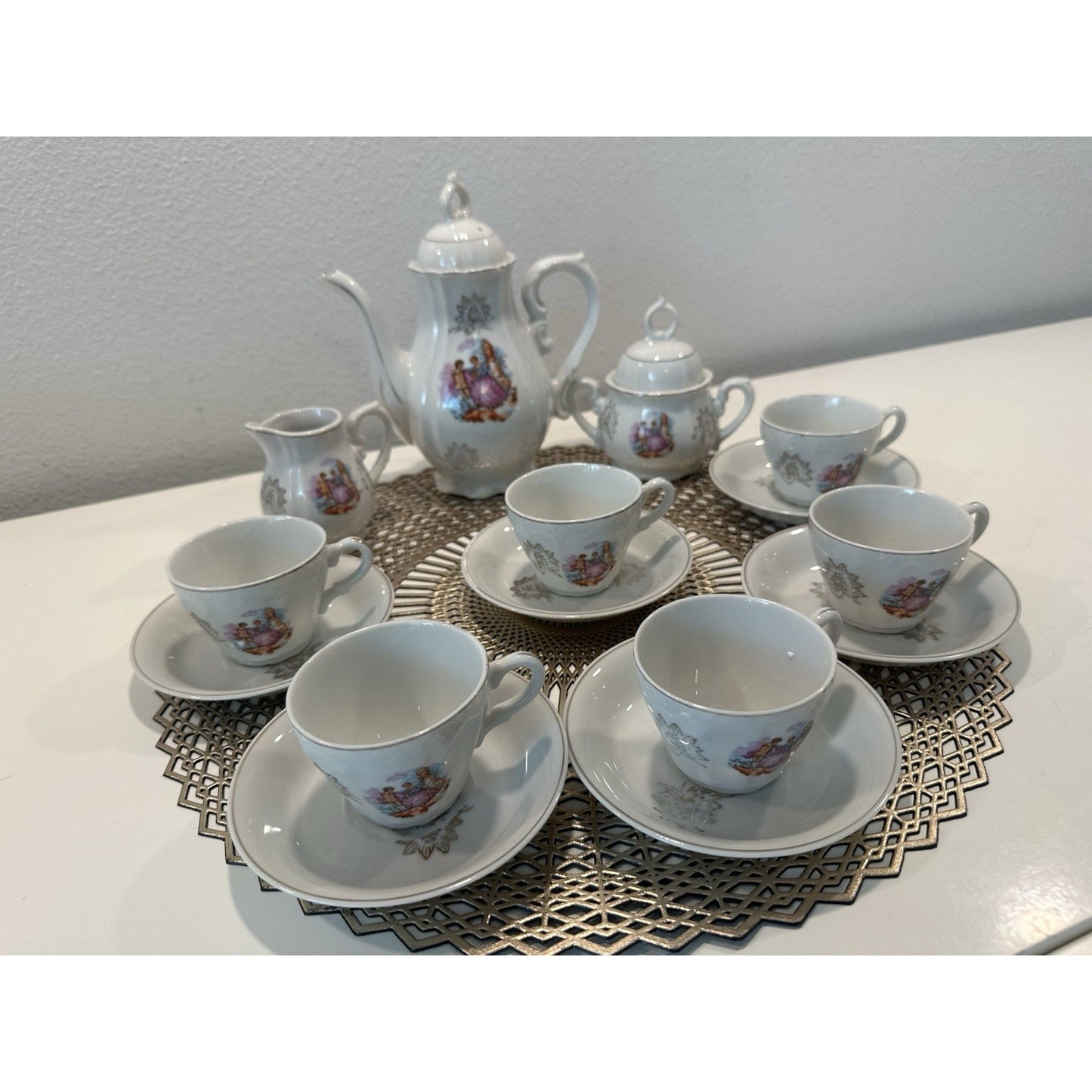 VINTAGE *NEW* 1960's 17 pc German Tea Set w/ Musical Tea Pot, Sugar, Creamer