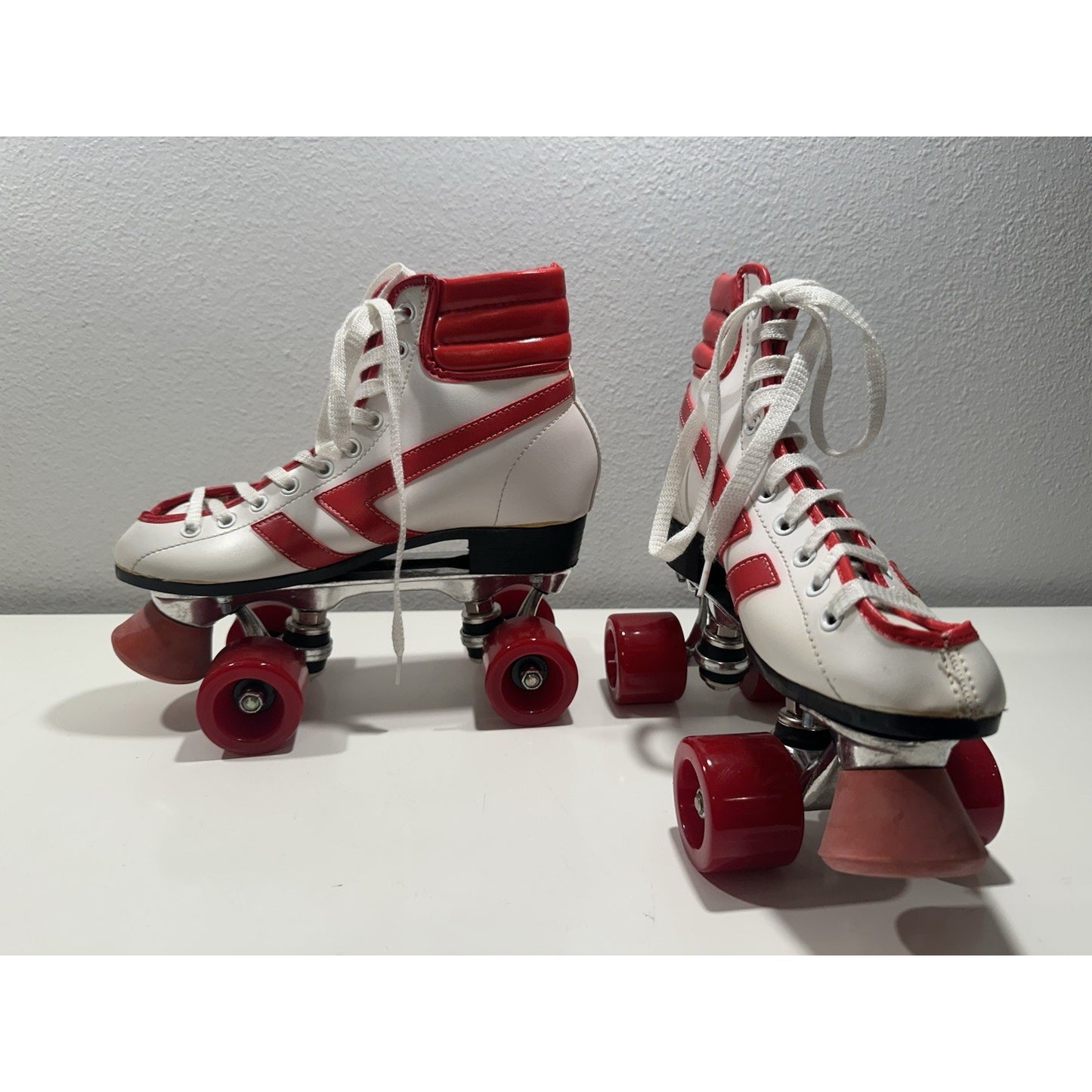 VINTAGE *NEW* 1970's Hot Shot Vinyl Demi-Boot Roller Skates-MN'S 6/WMN 8
