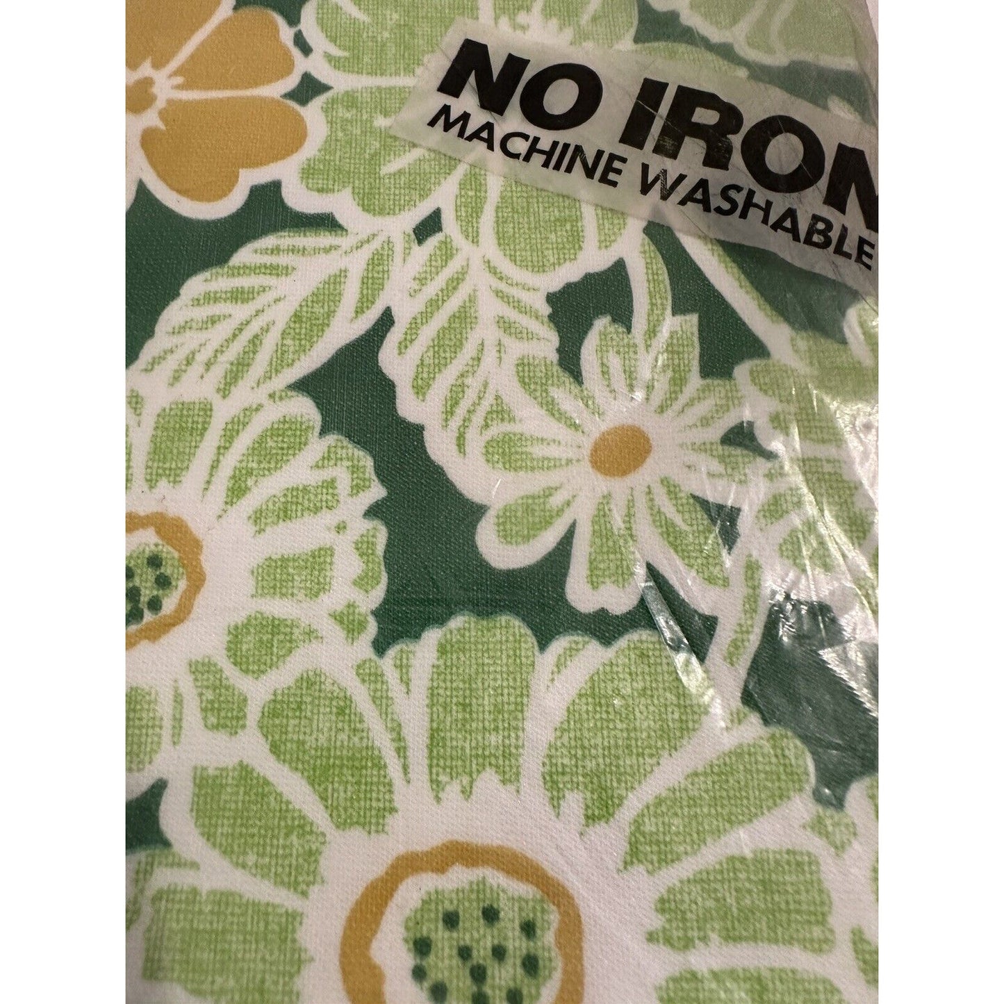 VINTAGE *NEW* Majestic Tablecloth 52"X52" Floral Permanent Press