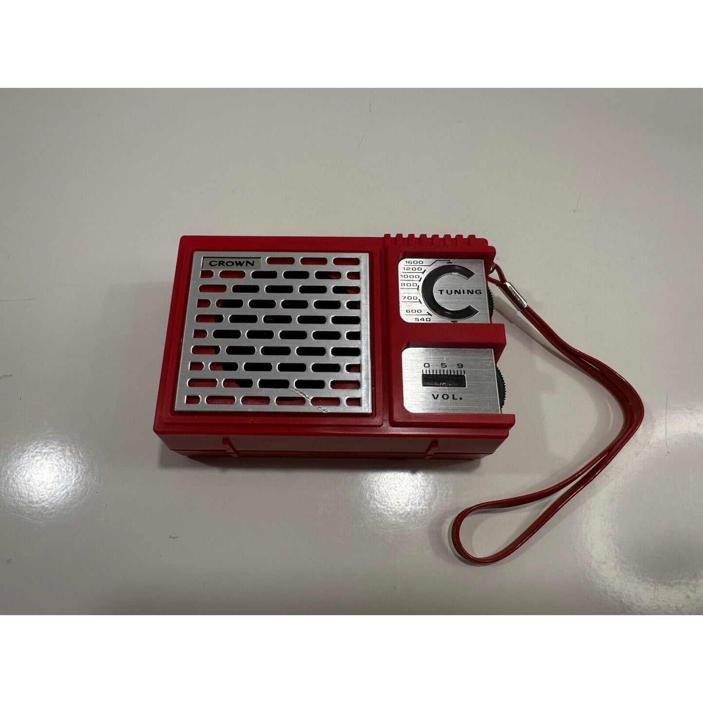 VINTAGE *NEW* Crown Transistor AM Pocket Radio British Design