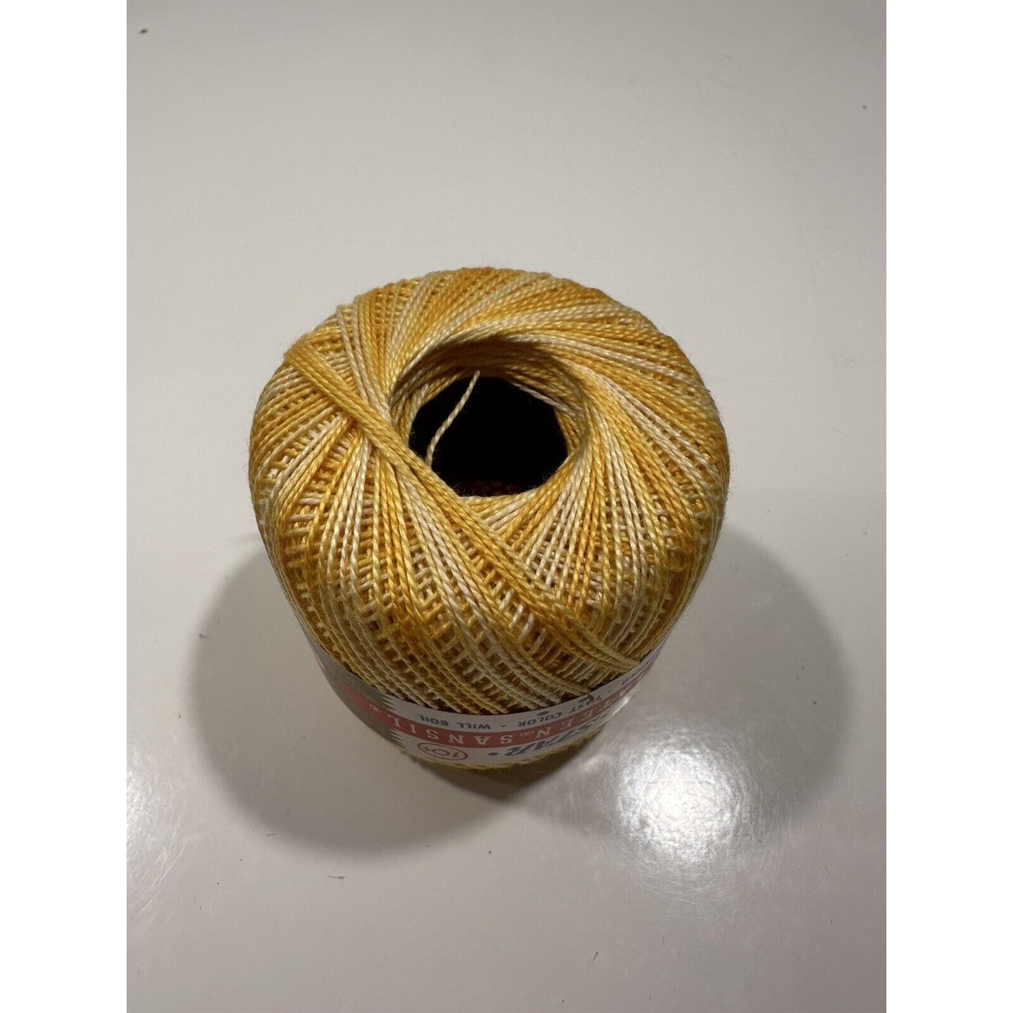 VINTAGE *NEW* Star Sillateen Sansil Crochet Knitting Art 102, Yellow 87-75 Yrds