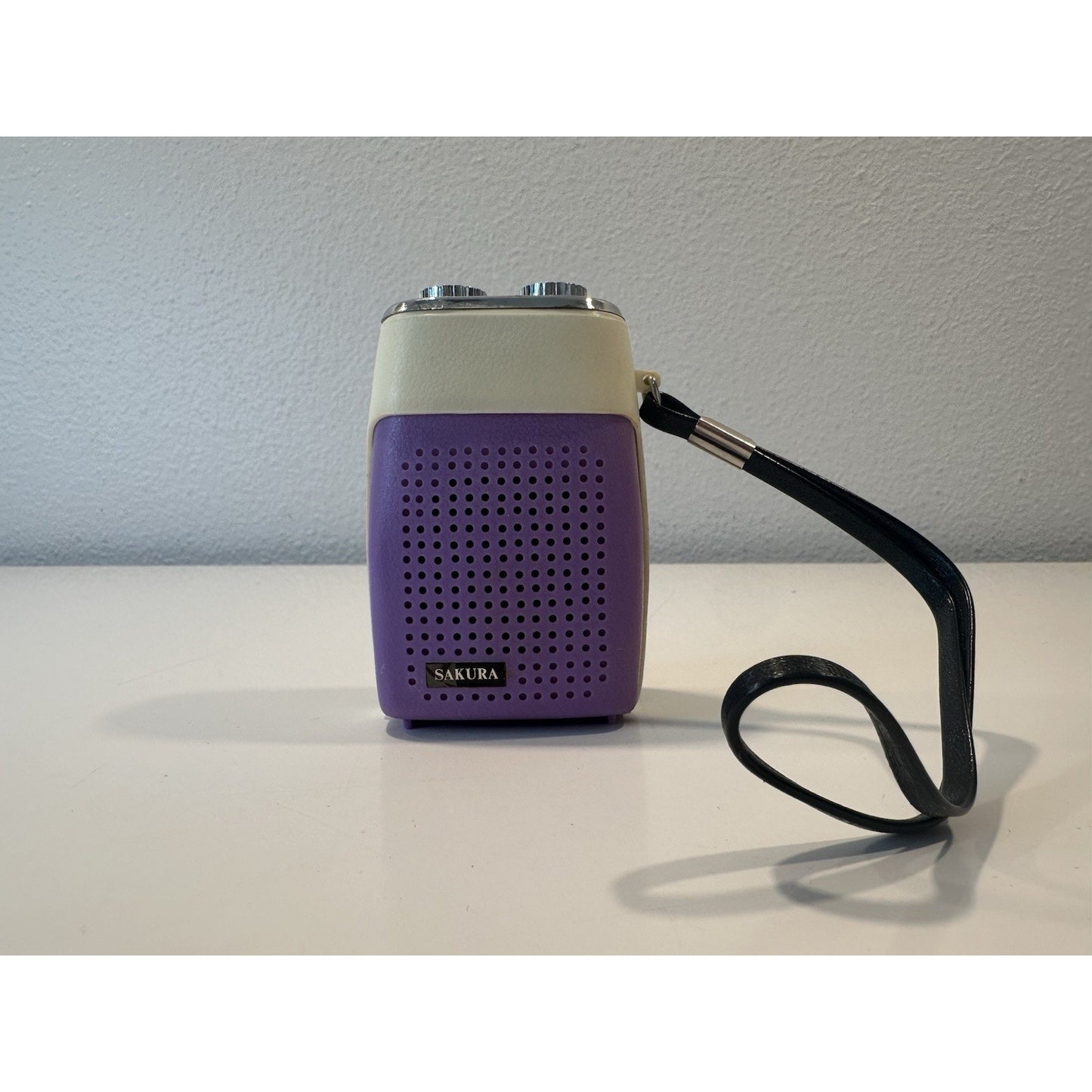 VINTAGE *NEW* Sakura MEC-163 Purple/Black Solid State Micro Transistor Radio