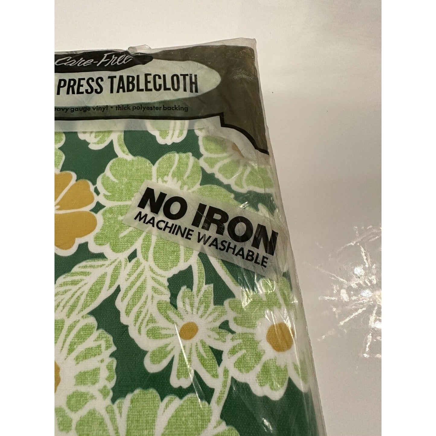 VINTAGE *NEW* Majestic Tablecloth 52"X52" Floral Permanent Press