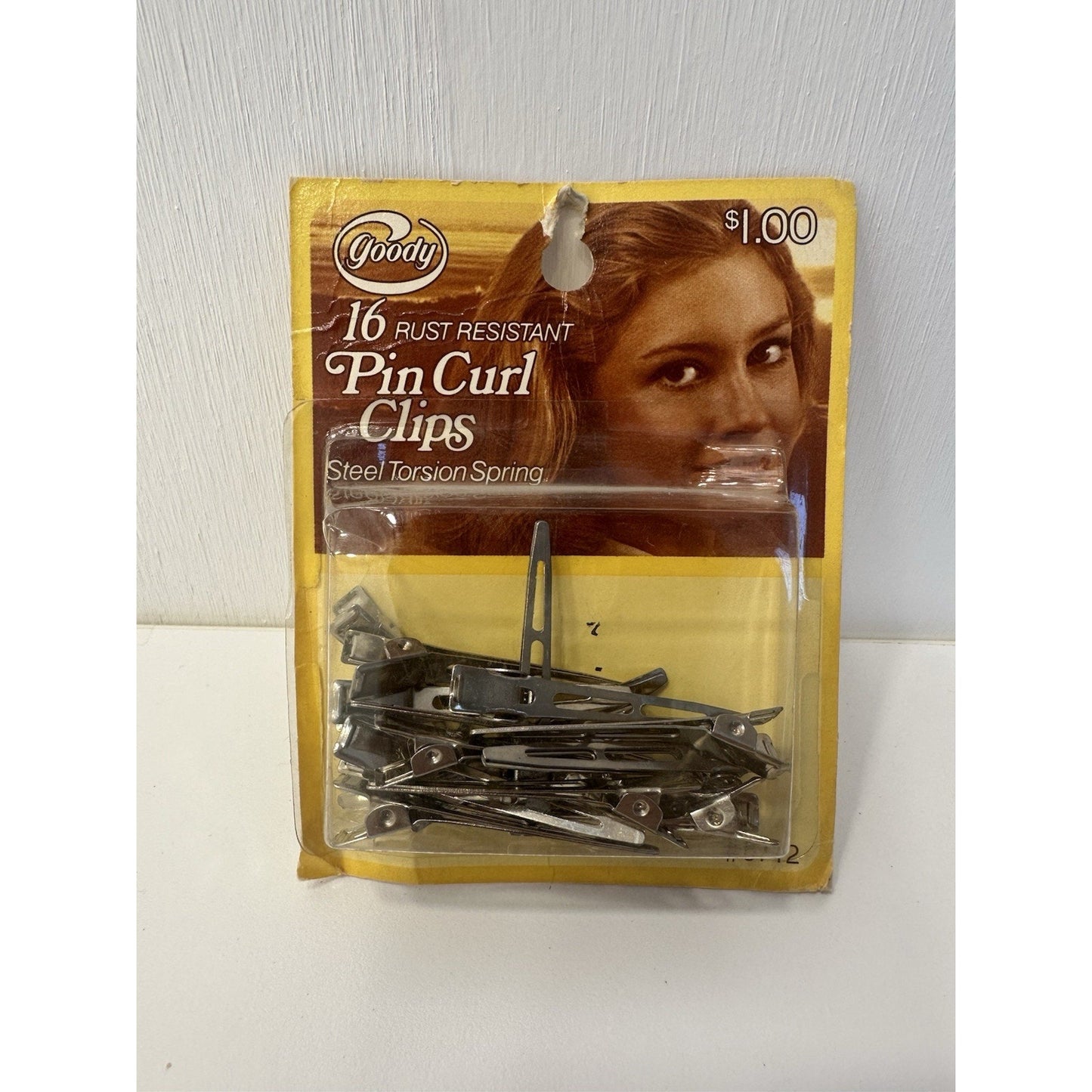 VINTAGE *NEW* 1977 Goody Pin Curl Clips Qty 16 Rust Resistant USA