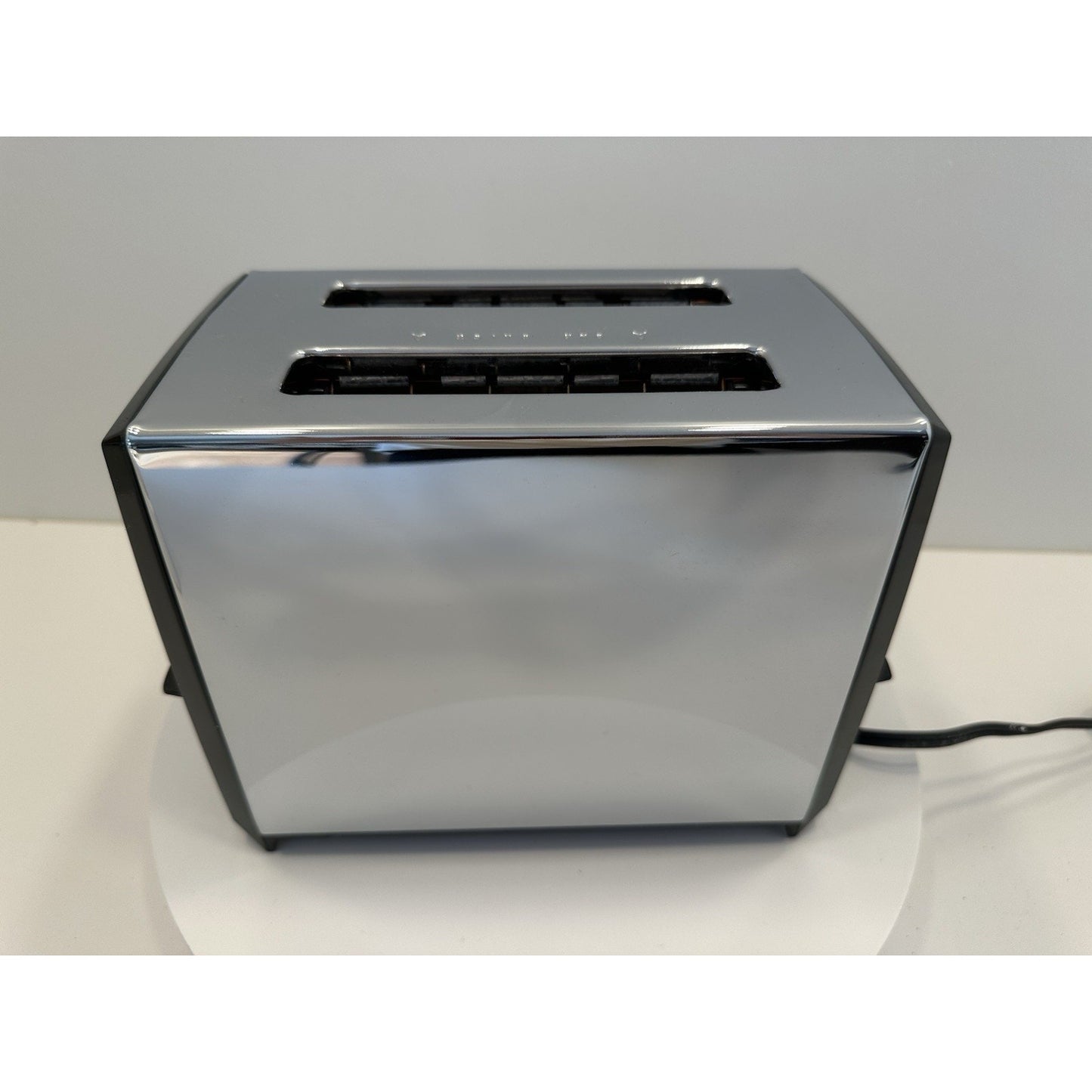 VINTAGE *NEW* 1980's Proctor Silex 2-Slice Toaster Chrome/Black USA