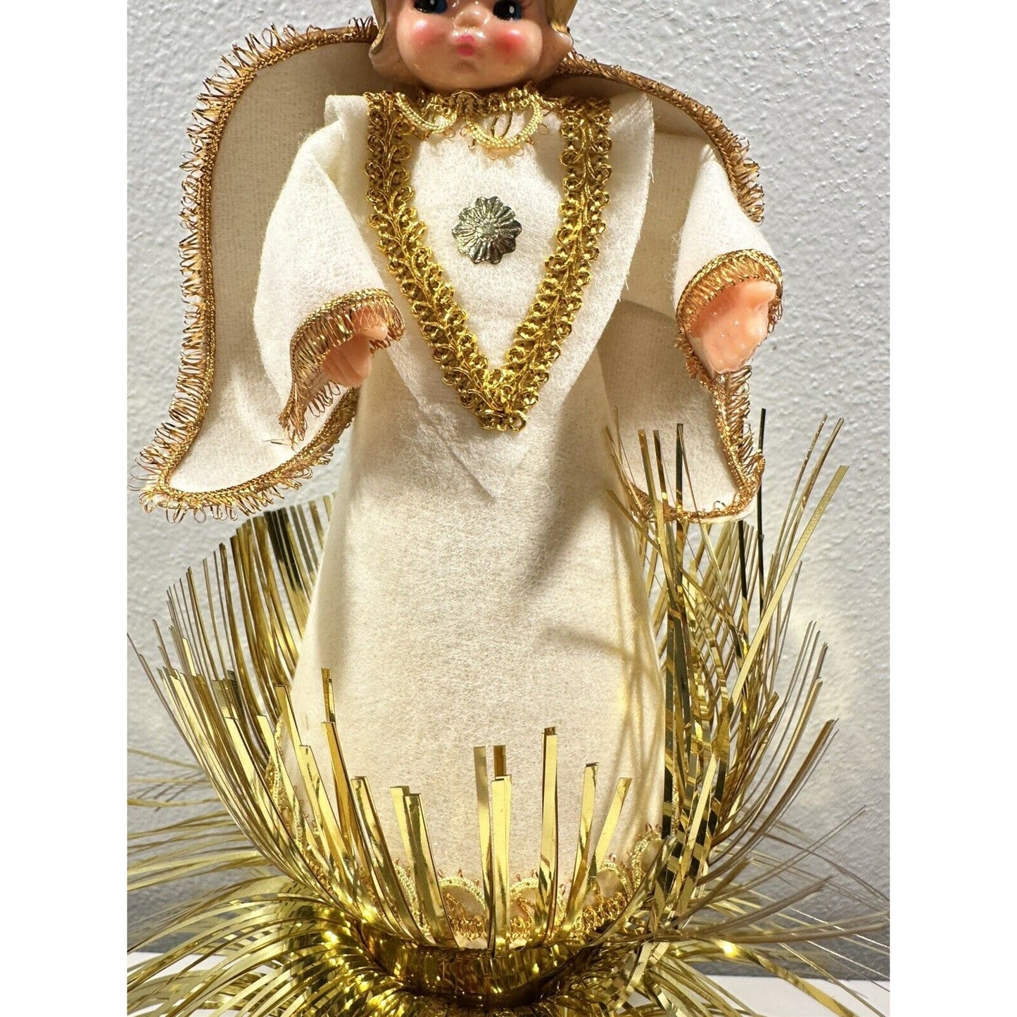 VINTAGE *NEW* Pair Of Christmas Angels-Crown, Felt Clothing, Gold, plays Silent Night