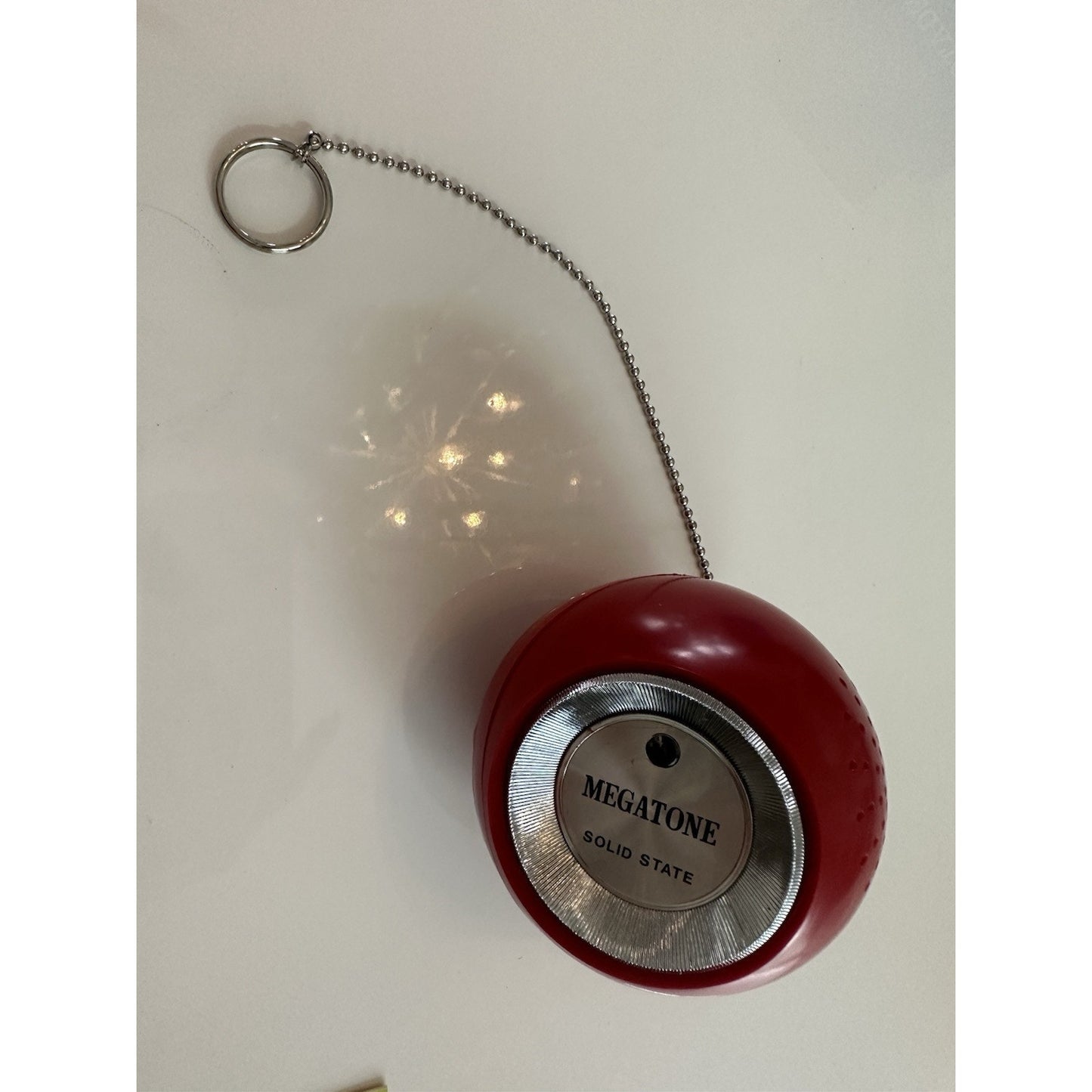 VINTAGE *NEW* MEGATONE Big Ball Solid State Transistor Radio