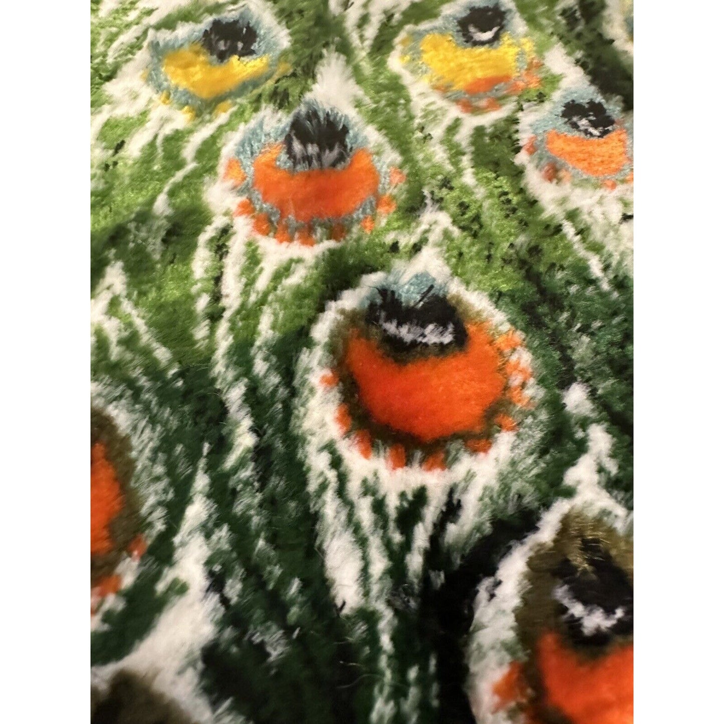 VINTAGE *NEW* Beautiful Peacock At the Lagoon Wall Art Rug/ Tapestry