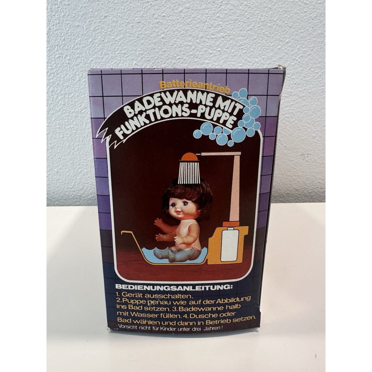 VINTAGE *NEW* 1970's Maxwell Doll Bath Tub with Action Baby Batt-Operated Toy