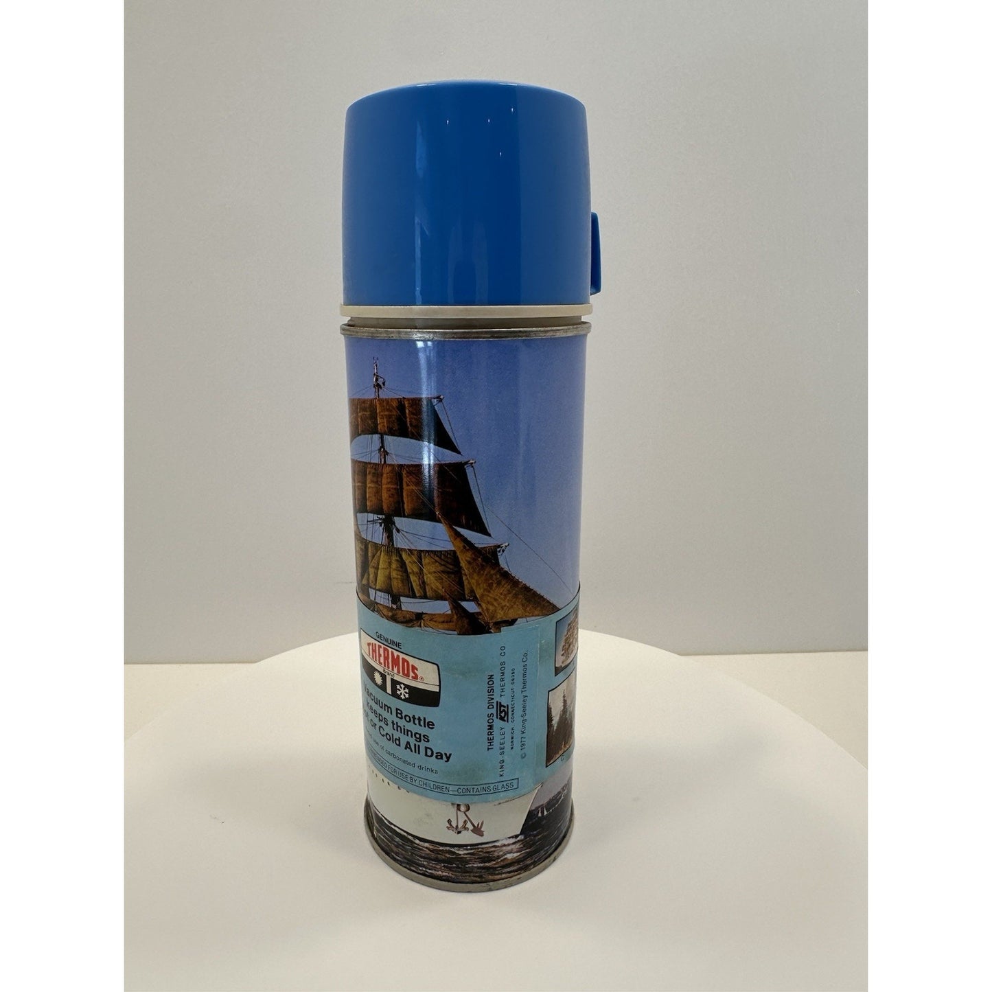 VINTAGE *NEW* 1978 Blue Thermos Sailboat Theme #2210 Vacuum Bottle 14.4oz
