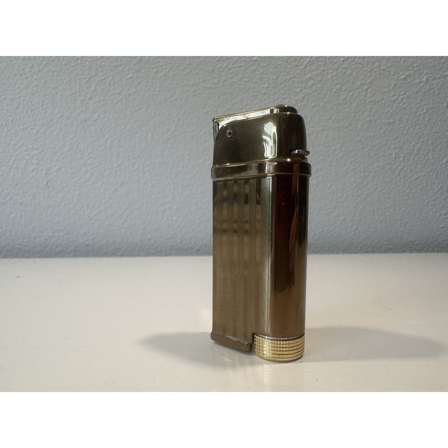 VINTAGE *NEW* 1950-60's Manor Lighters in Store Display Gas/Fuel