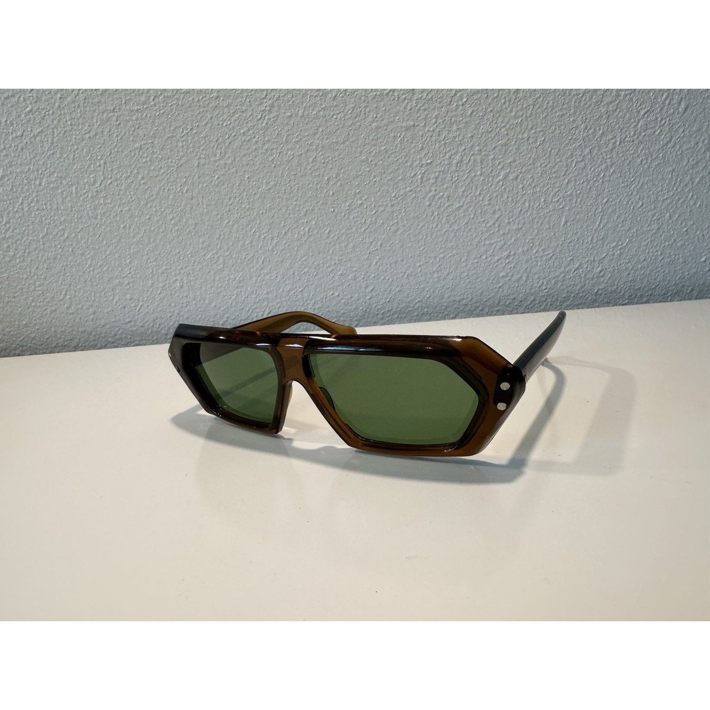 VINTAGE *NEW* 70's Glam Unisex Sunglasses Brown Hex Frame MINT