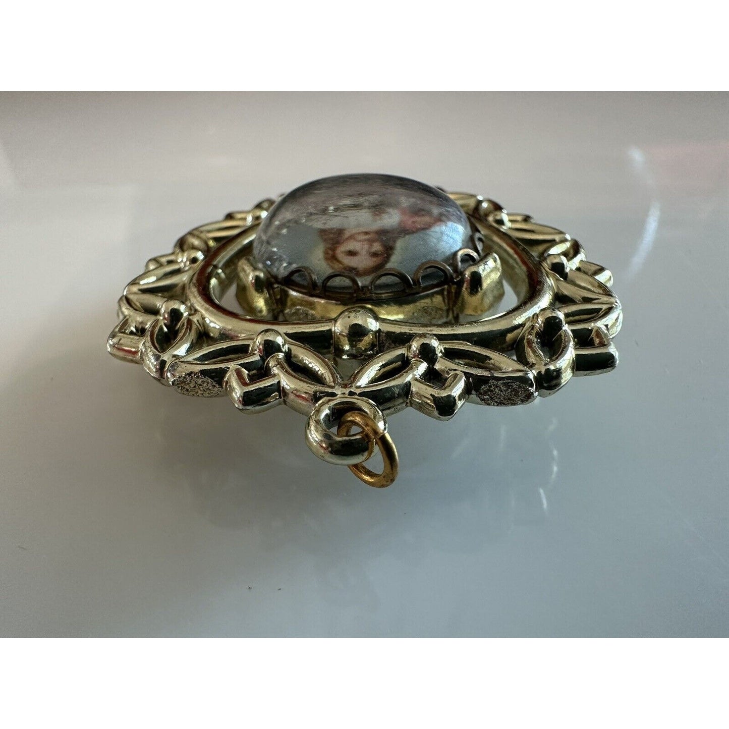 VINTAGE *NEW* Open-Work Gold-Tone Heart Pendant with Jesus/Joseph Art Spinner