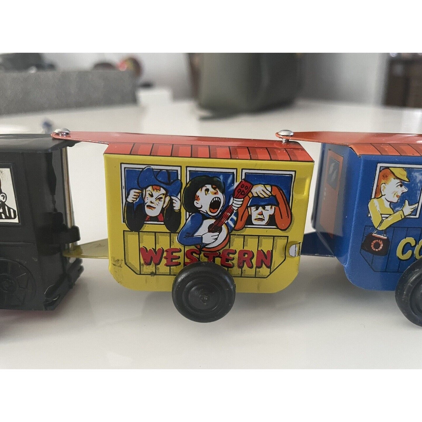 VINTAGE *NEW* Toy Zig Zag Express Train Wind-Up