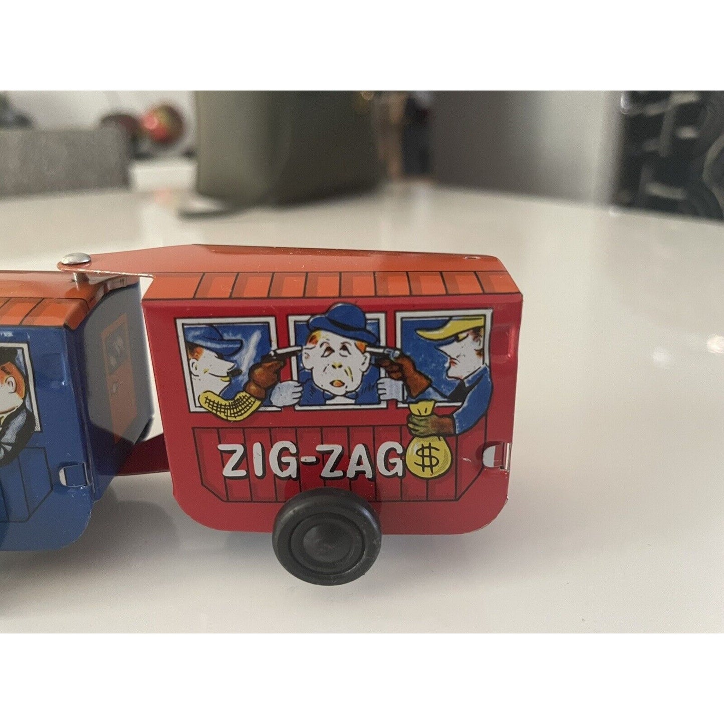 VINTAGE *NEW* Toy Zig Zag Express Train Wind-Up